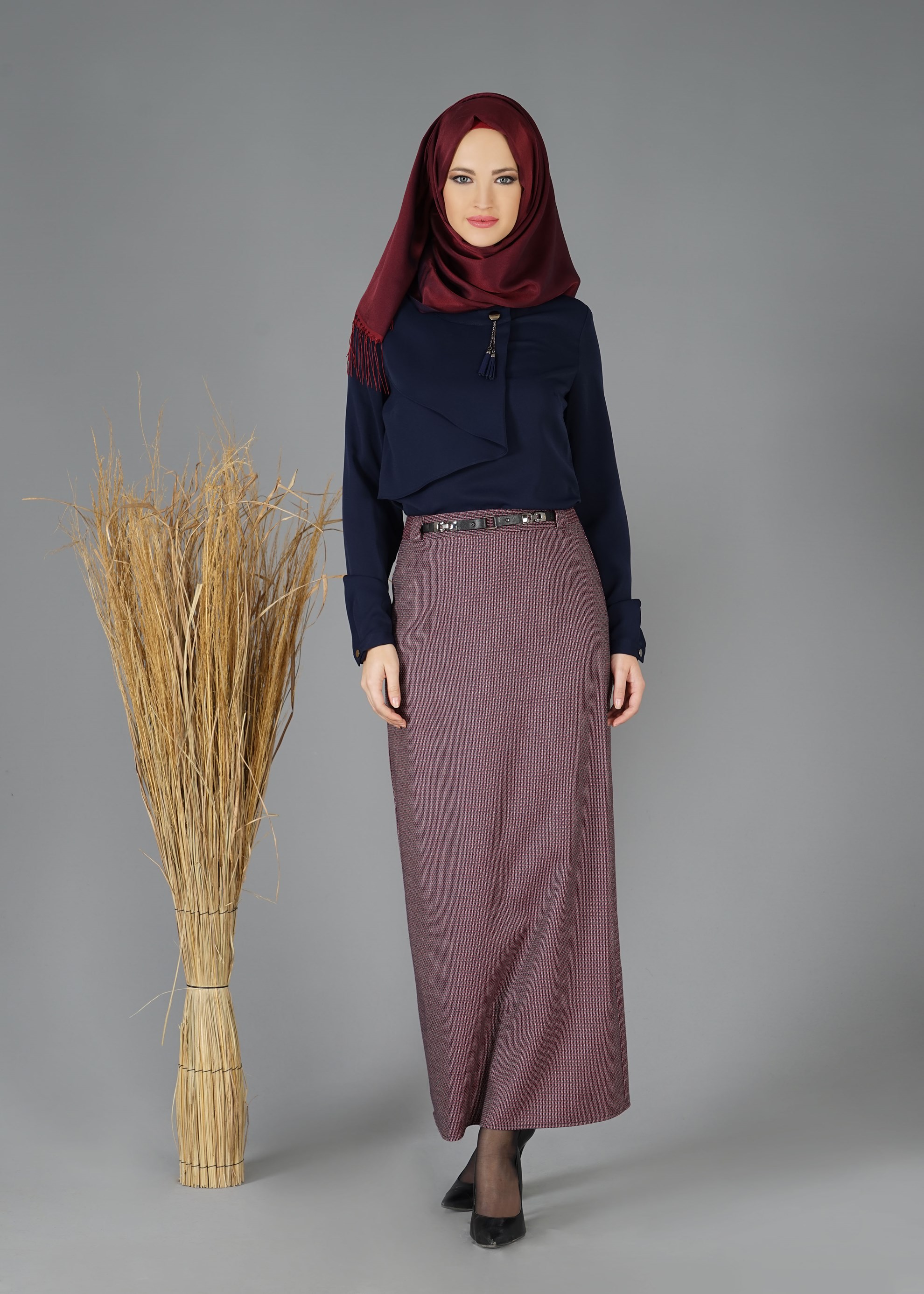 Tesettür giyim MÜRDÜM KEMER DETAYLI KLASİK ETEK 6927