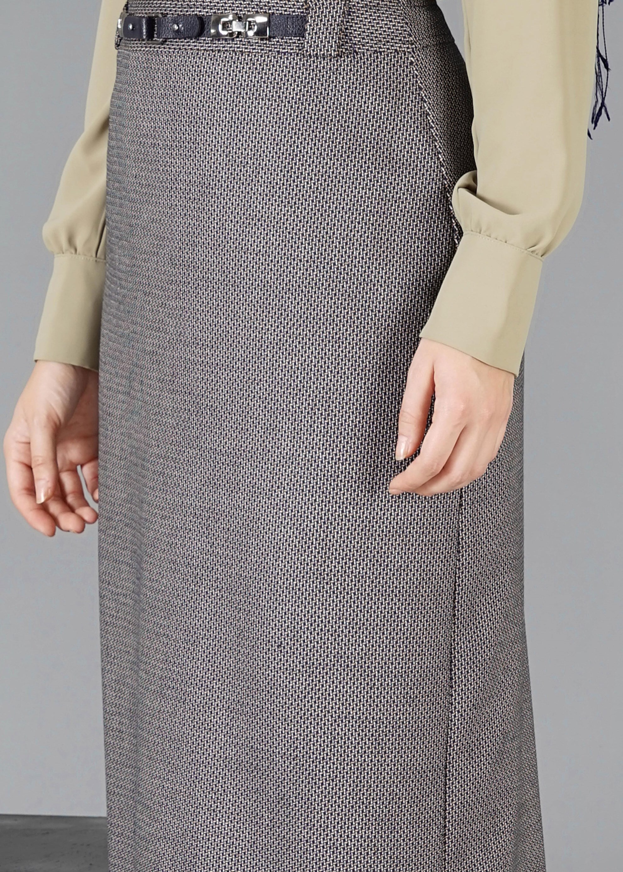 Tesettür giyim LACİVERT KEMER DETAYLI KLASİK ETEK 6927