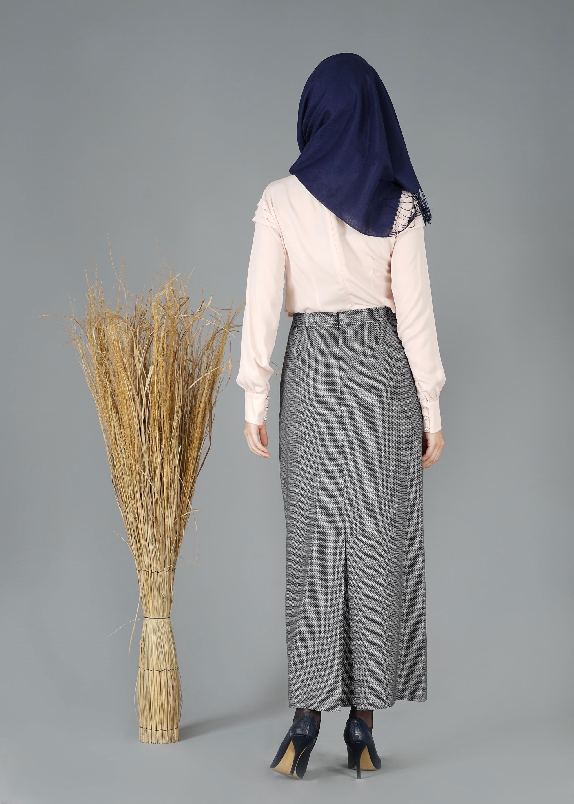 Tesettür giyim LACİVERT KEMER DETAYLI KLASİK ETEK 6927