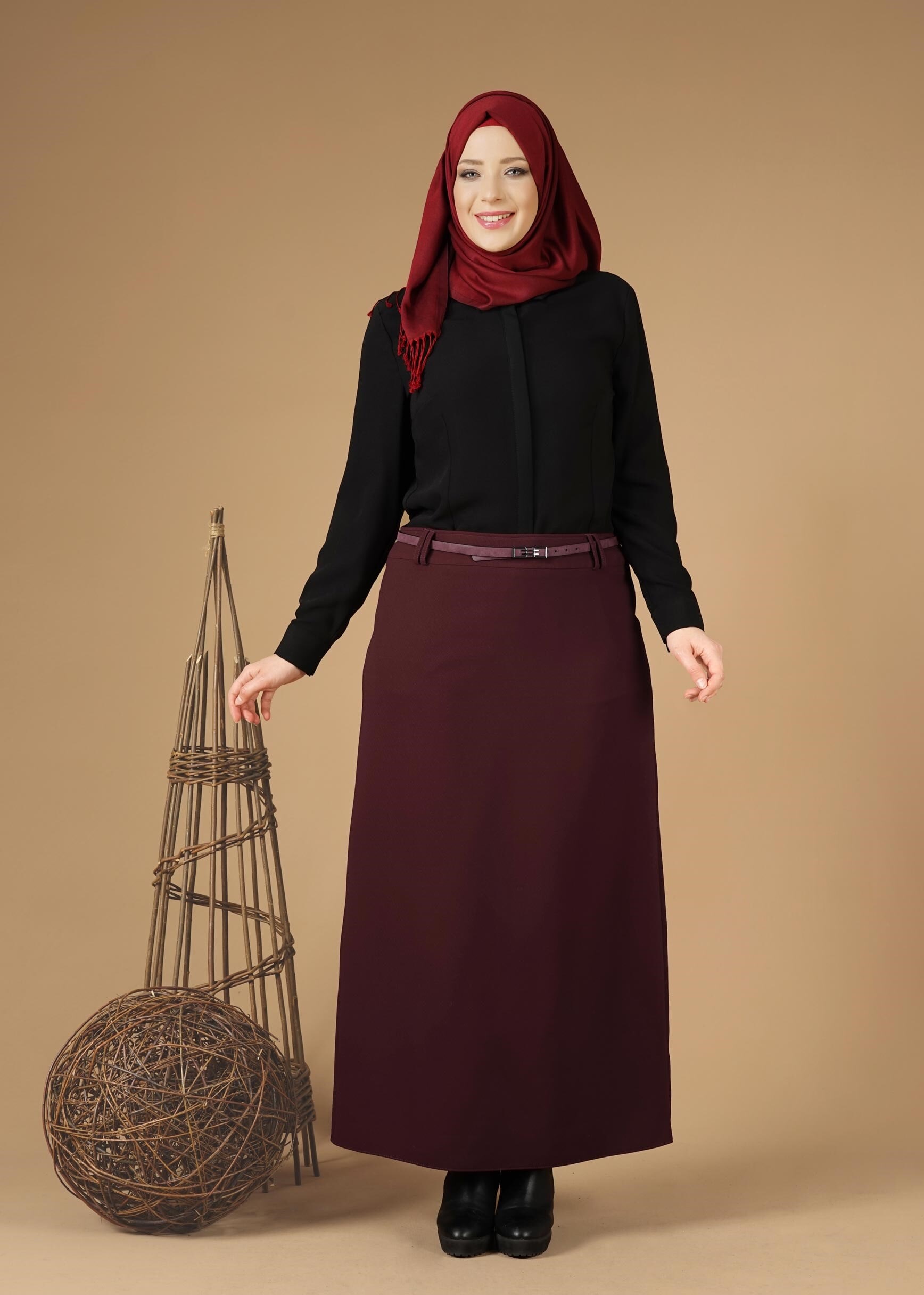 Tesettür giyim MÜRDÜM GİZLİ YIRTMAÇLI KLASİK ETEK 6930