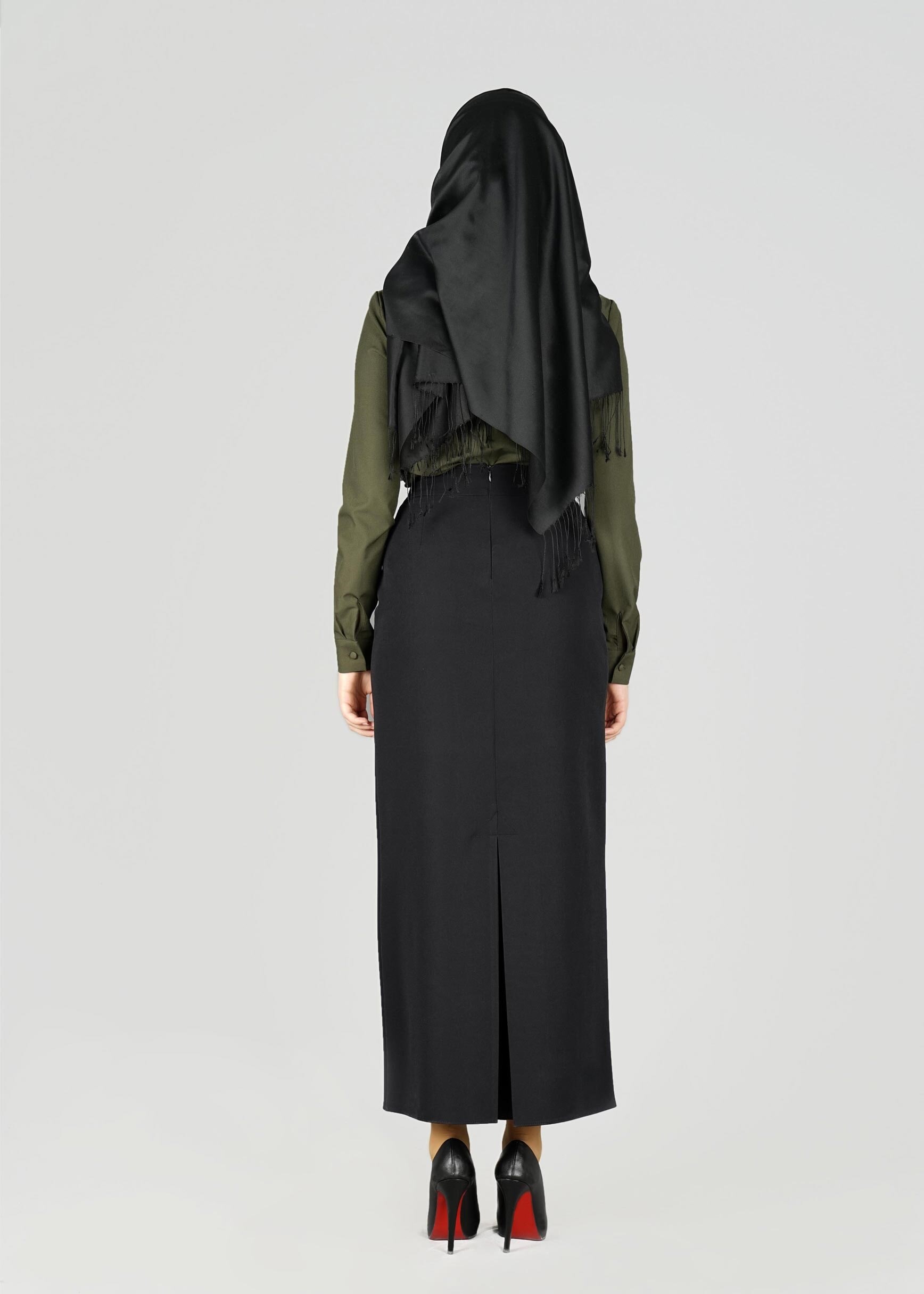 Tesettür giyim SİYAH GİZLİ YIRTMAÇLI KLASİK ETEK 6942