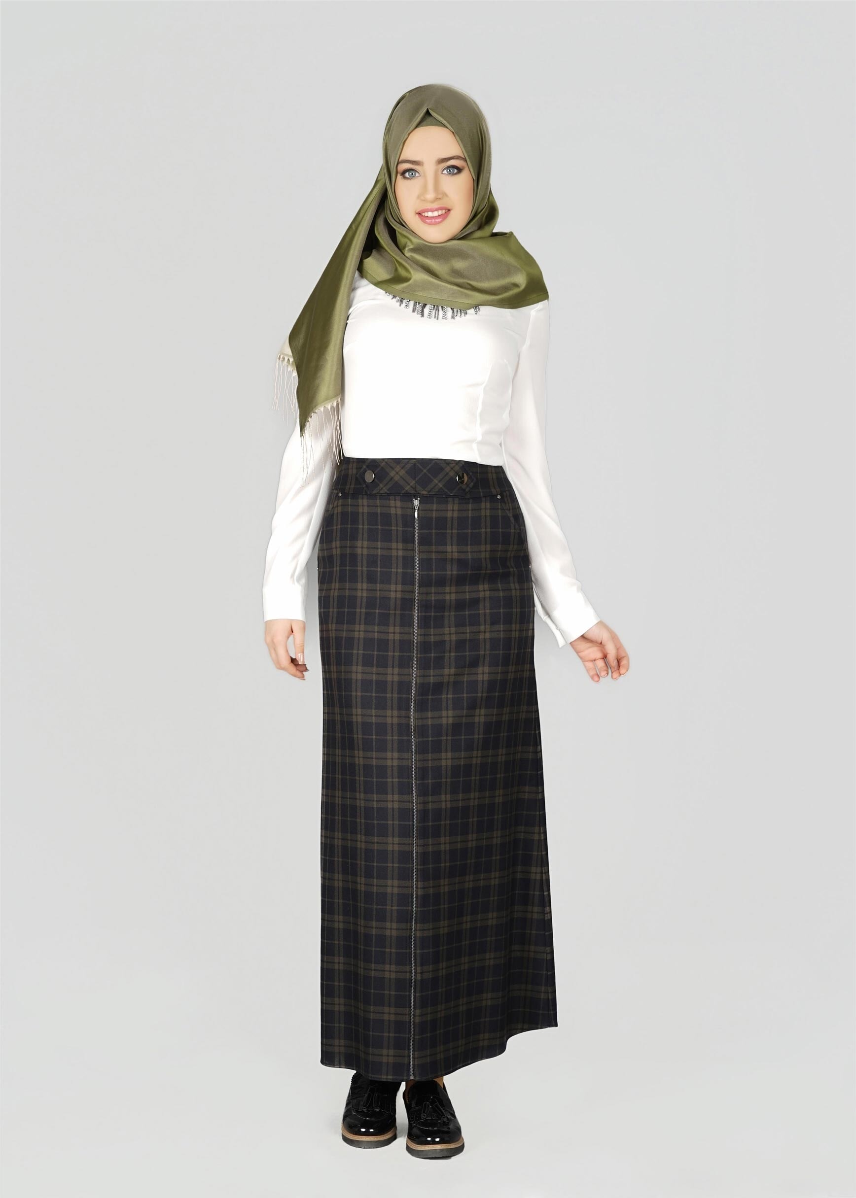 Tesettür giyim LACİVERT  EKOSE DESENLİ ETEK 6959