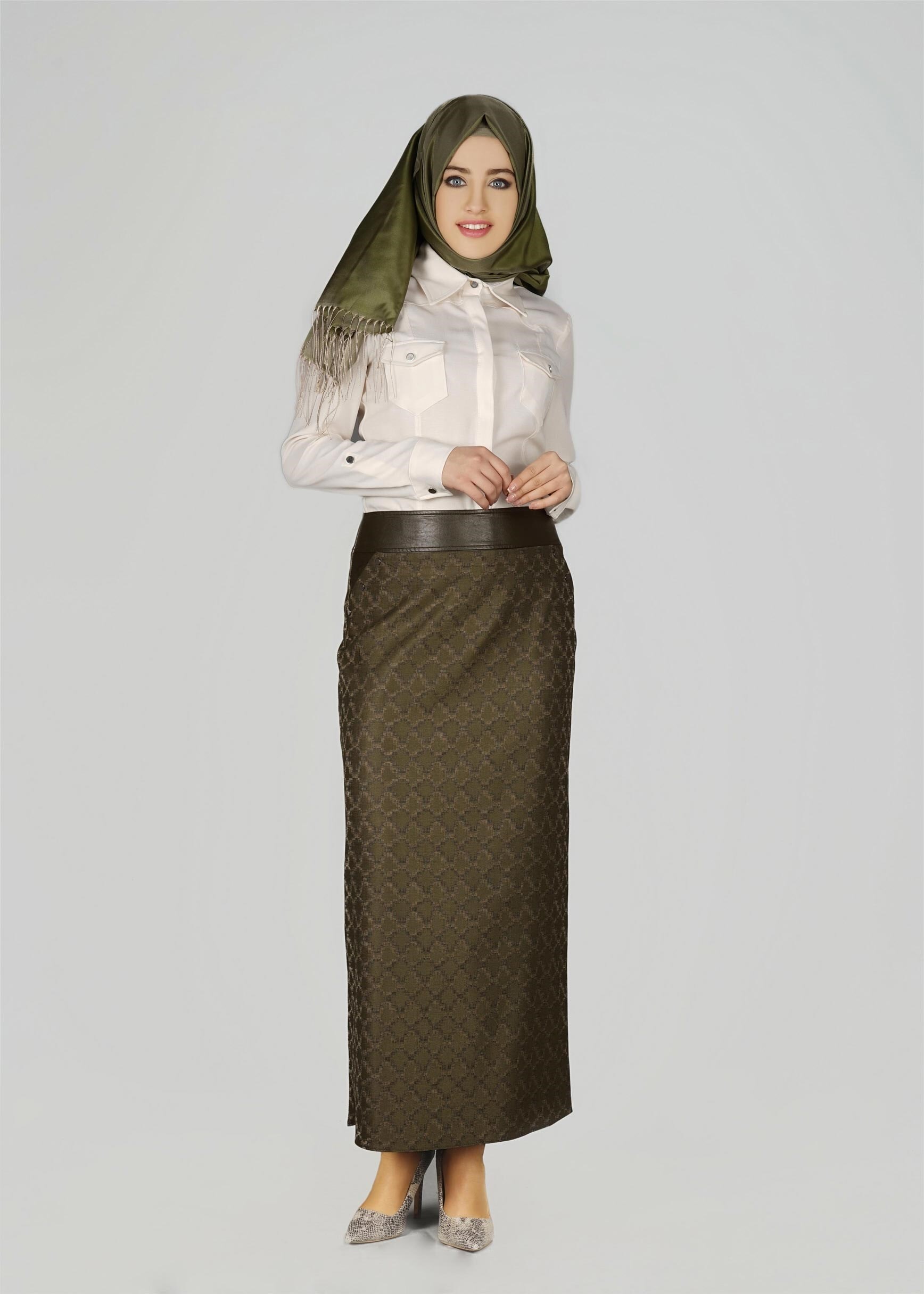 Tesettür giyim HAKİ 6968 ETEK