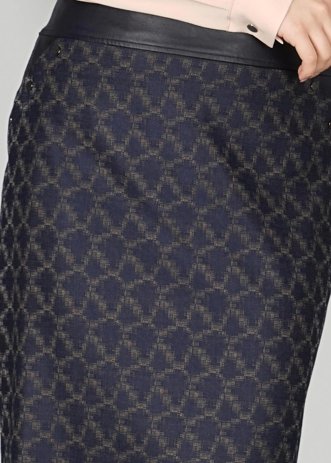 Tesettür giyim LACİVERT 6968 ETEK