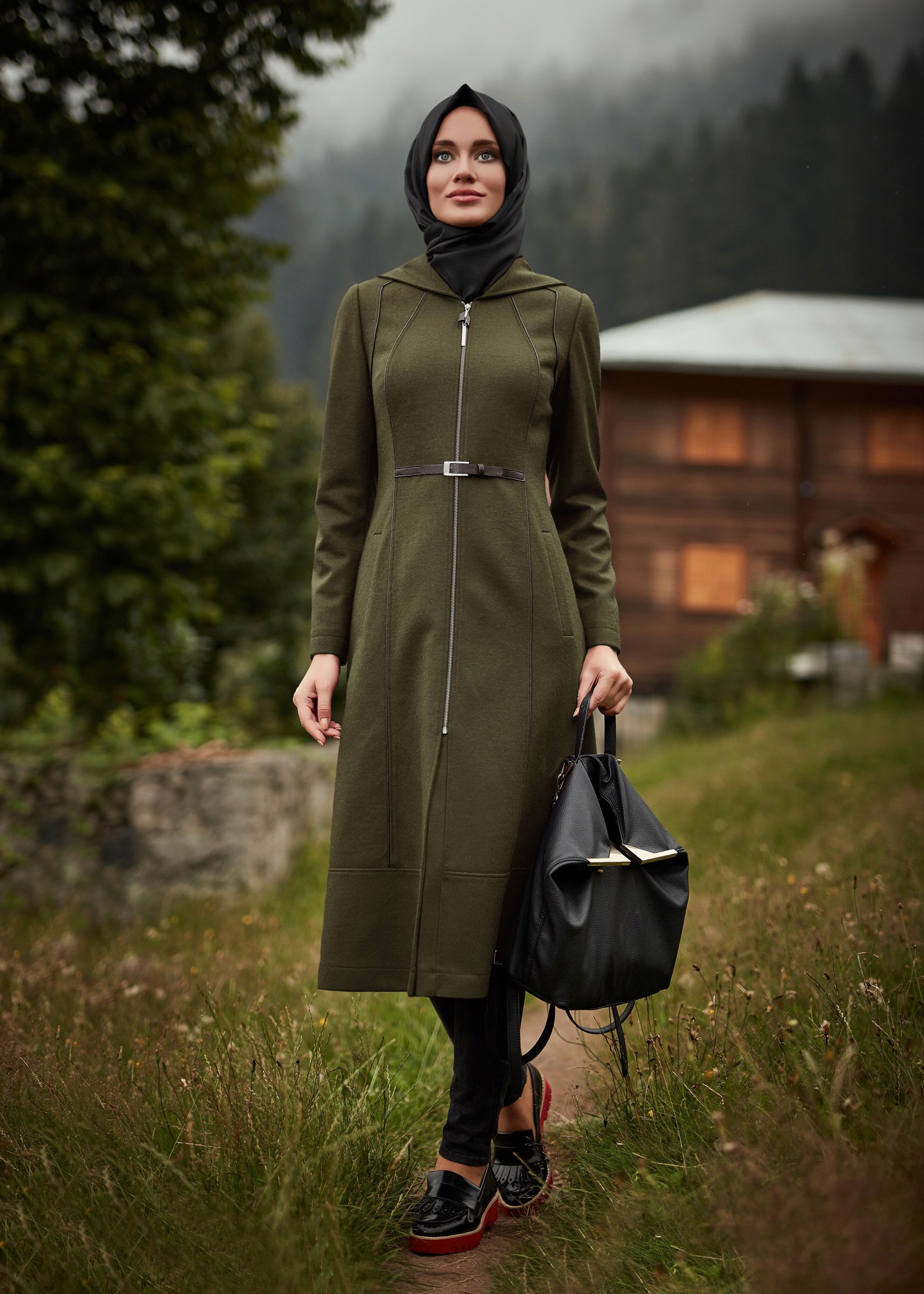 Tesettür giyim HAKİ FERMUARLI KAPÜŞONLU KABAN 9450 