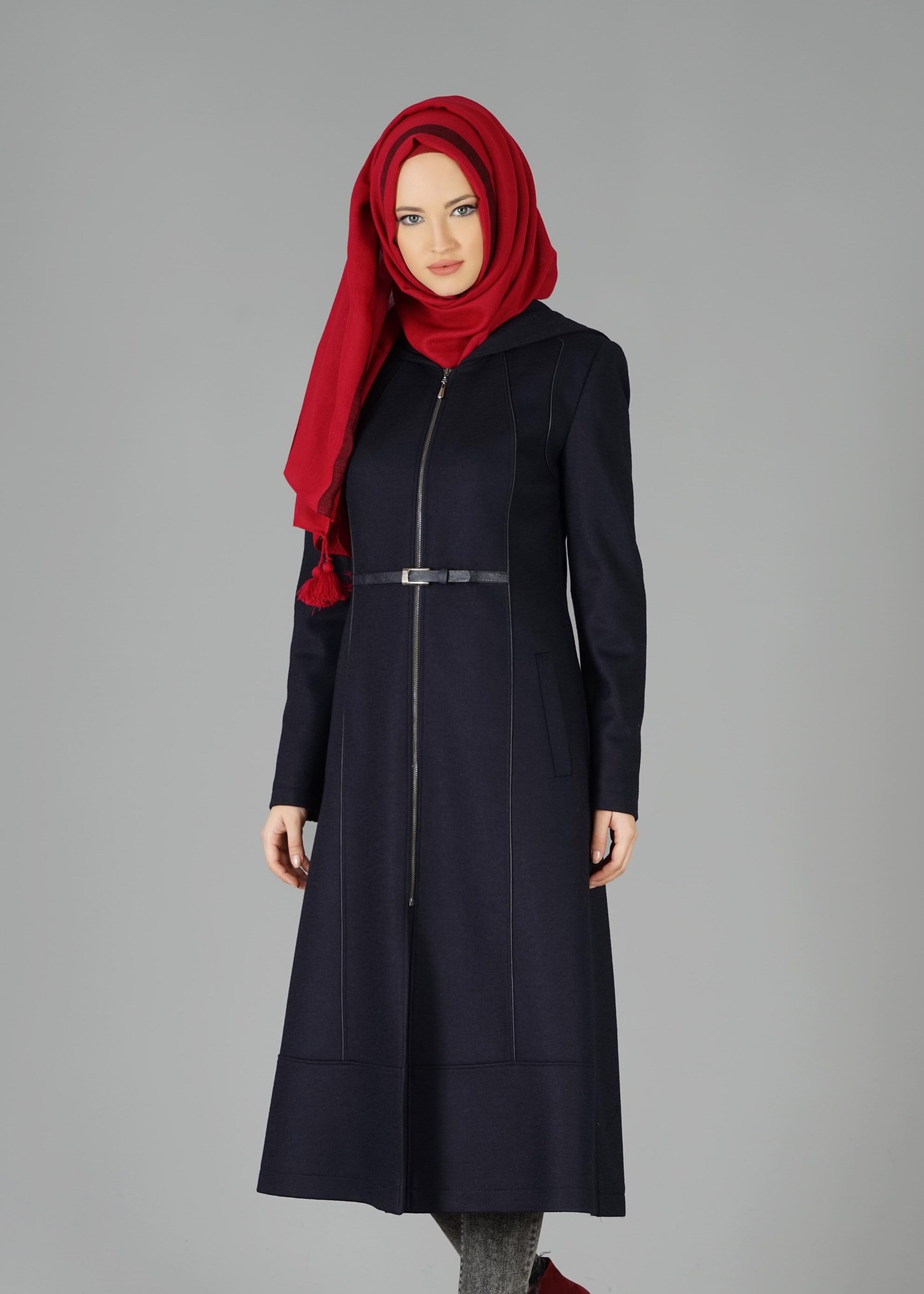 Tesettür giyim LACİVERT FERMUARLI KAPÜŞONLU KABAN 9450 