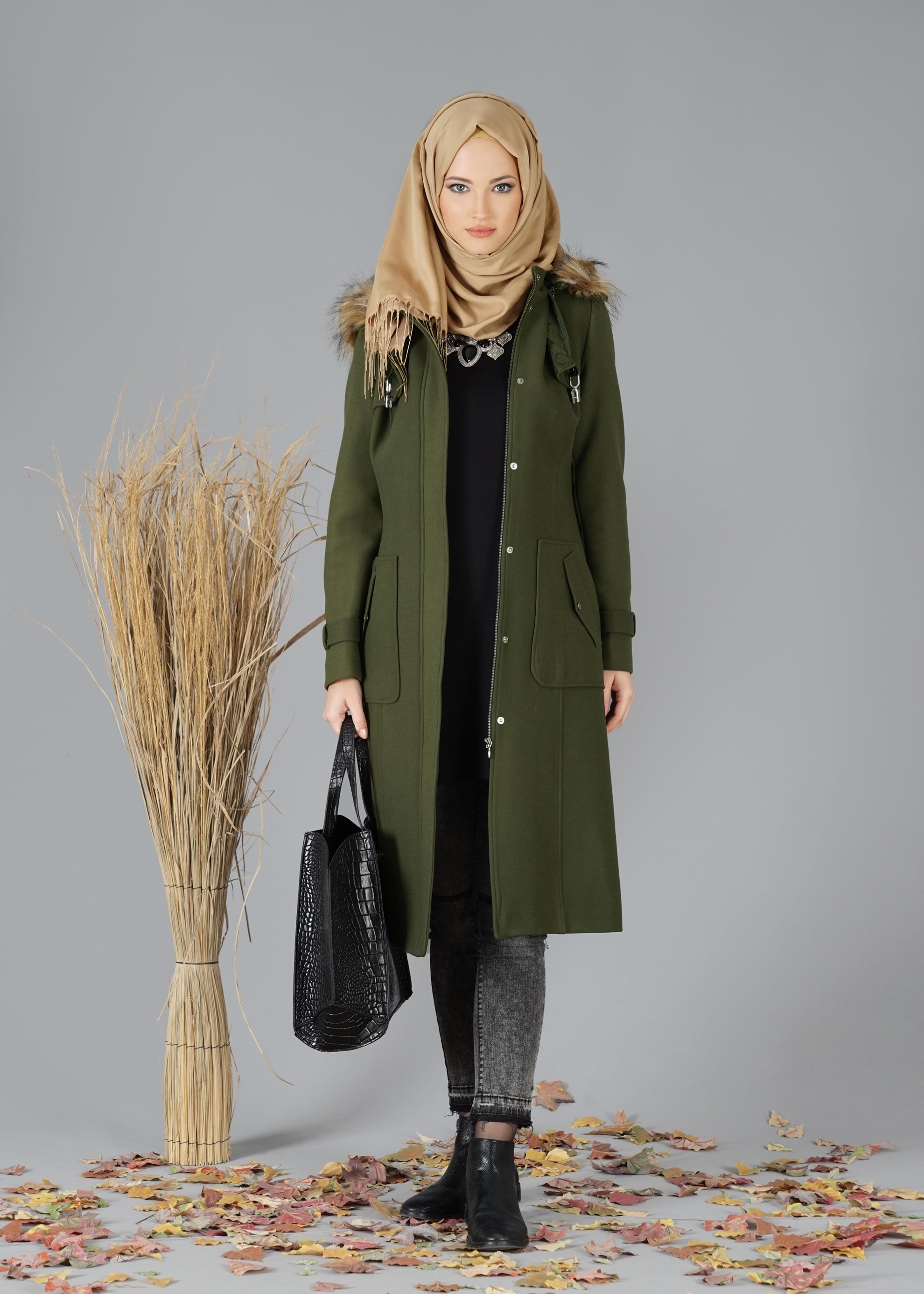 Tesettür giyim HAKİ 9453 KABAN