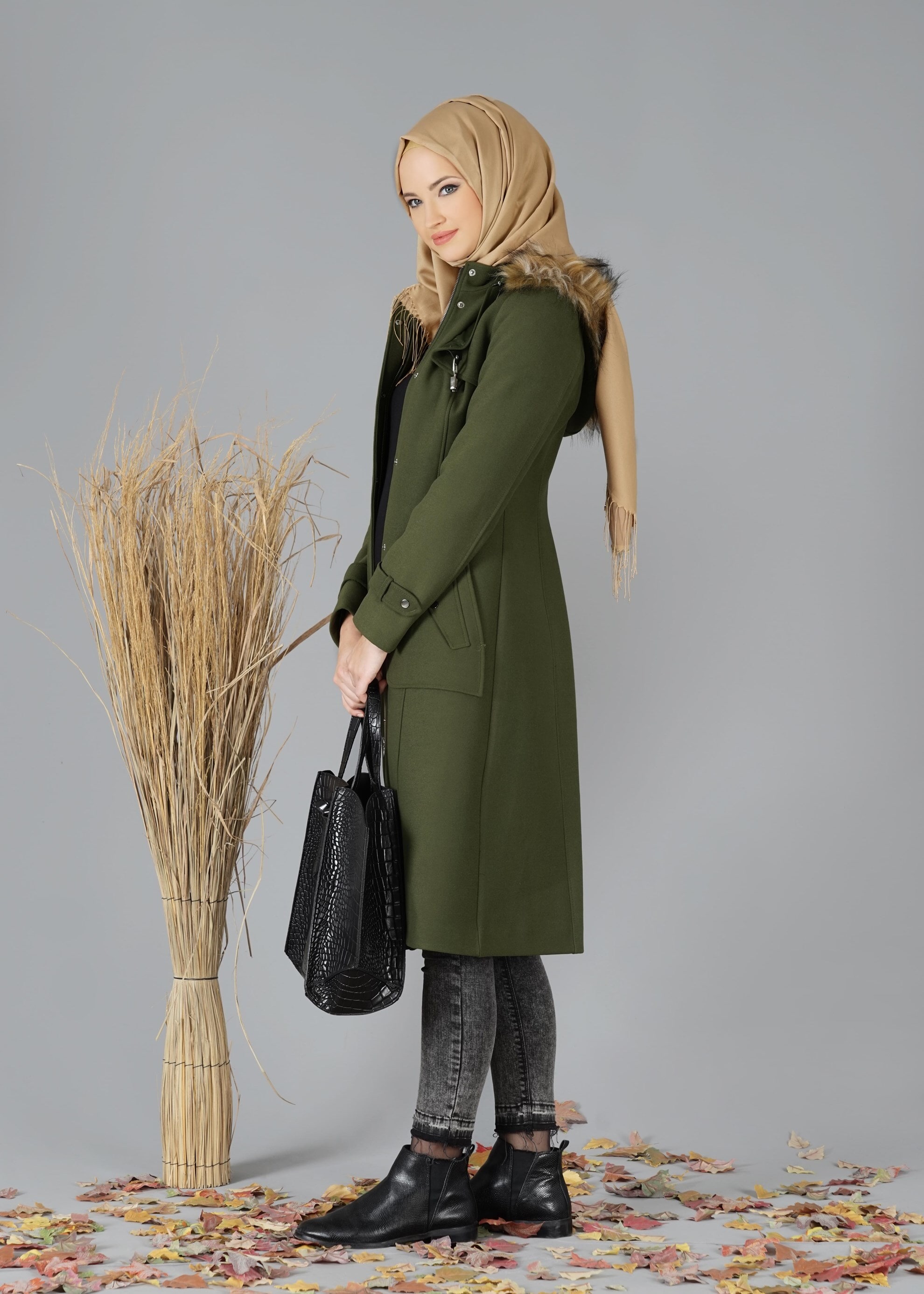 Tesettür giyim HAKİ 9453 KABAN