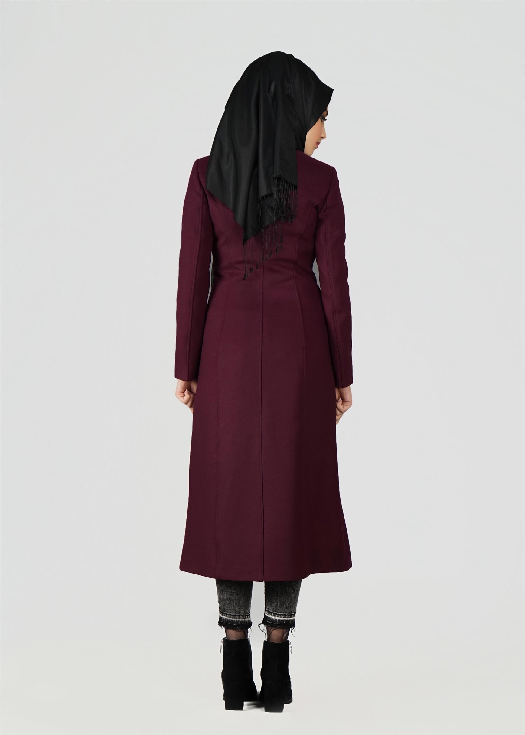 Tesettür giyim MÜRDÜM BEL AKSESUARLI KABAN 9459
