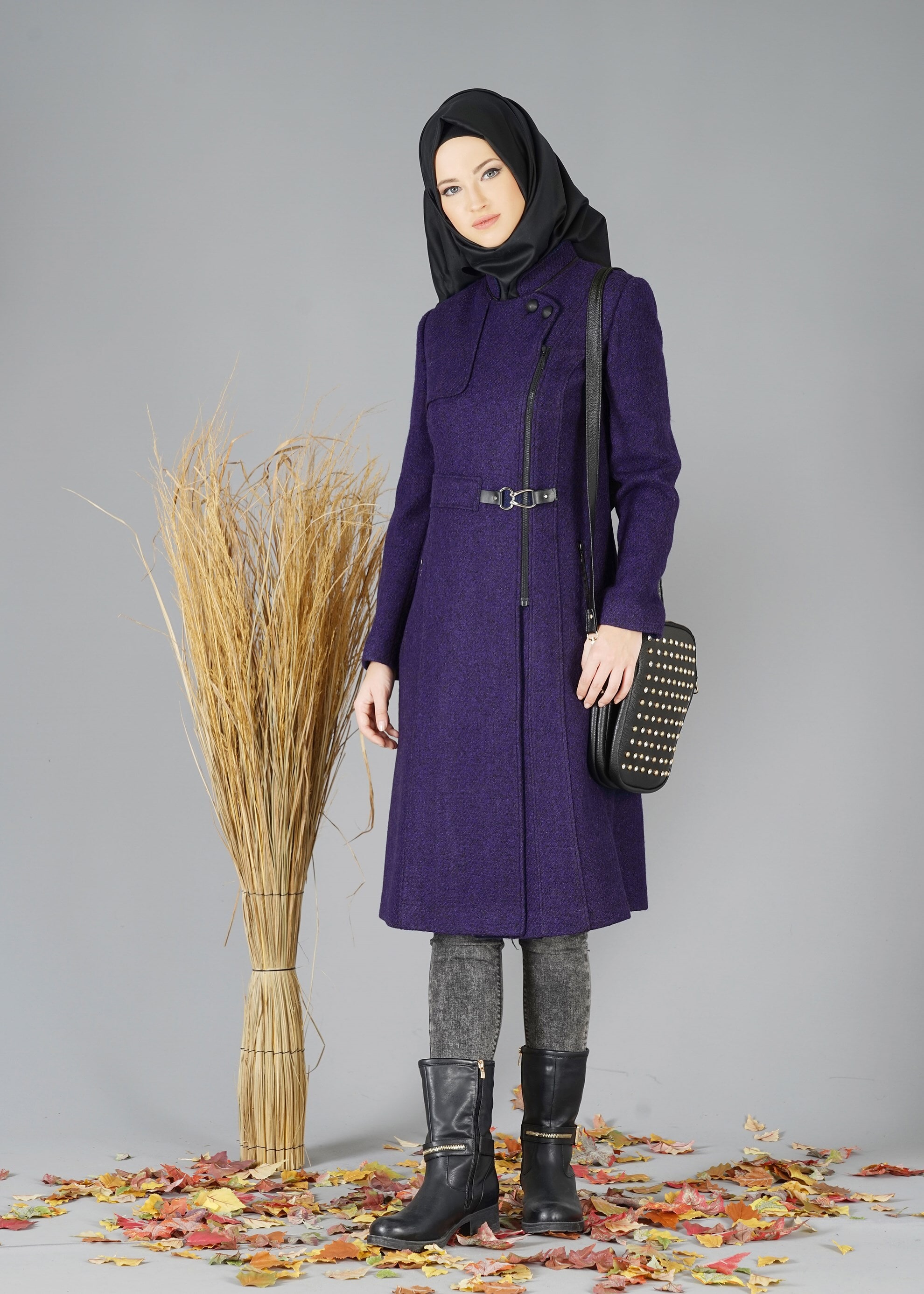 Tesettür giyim LACİVERT KIRÇILLI FERMUARLI KABAN 9460