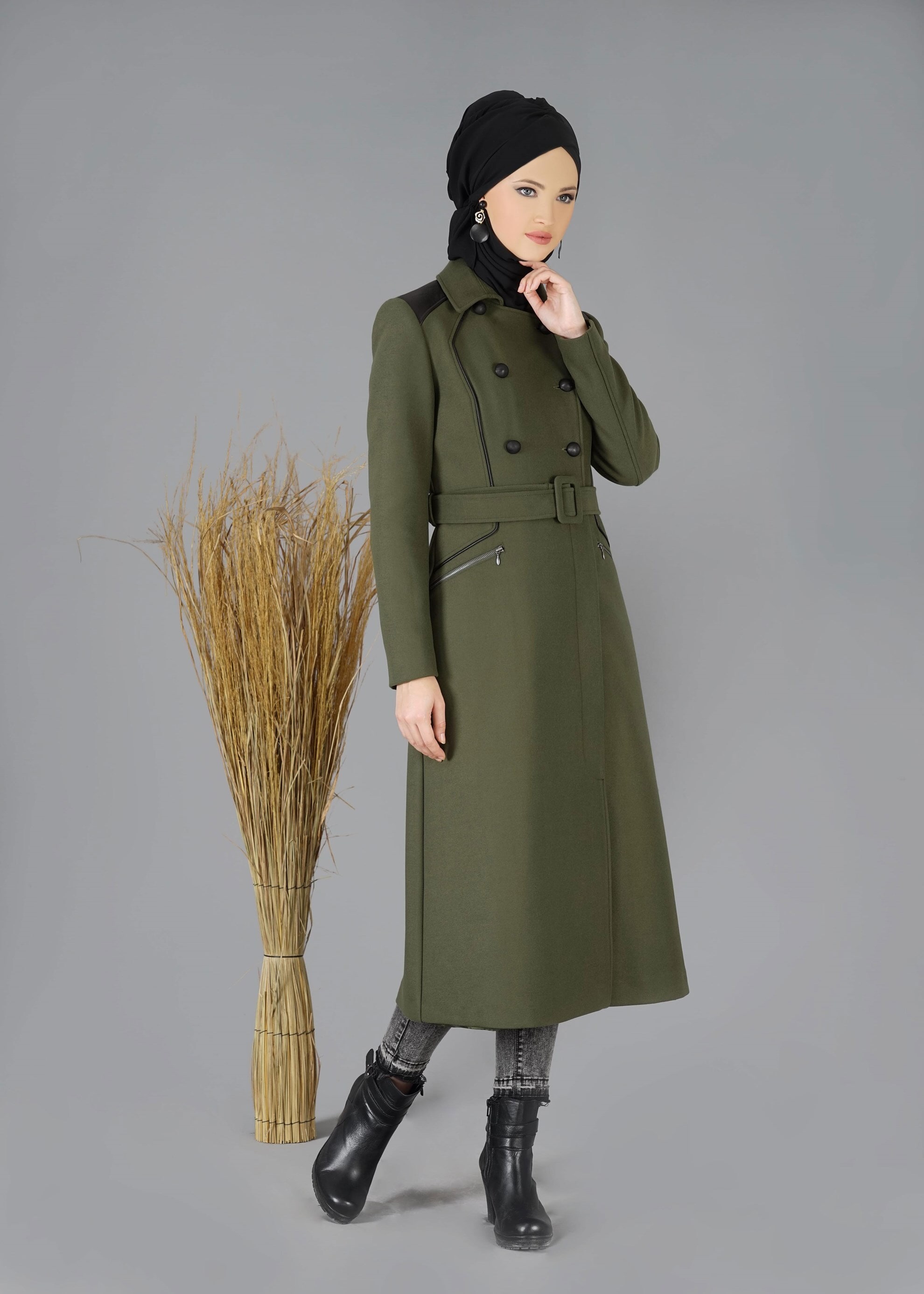 Tesettür giyim HAKİ DÜĞMELİ KEMERLİ KAŞE KABAN 9461