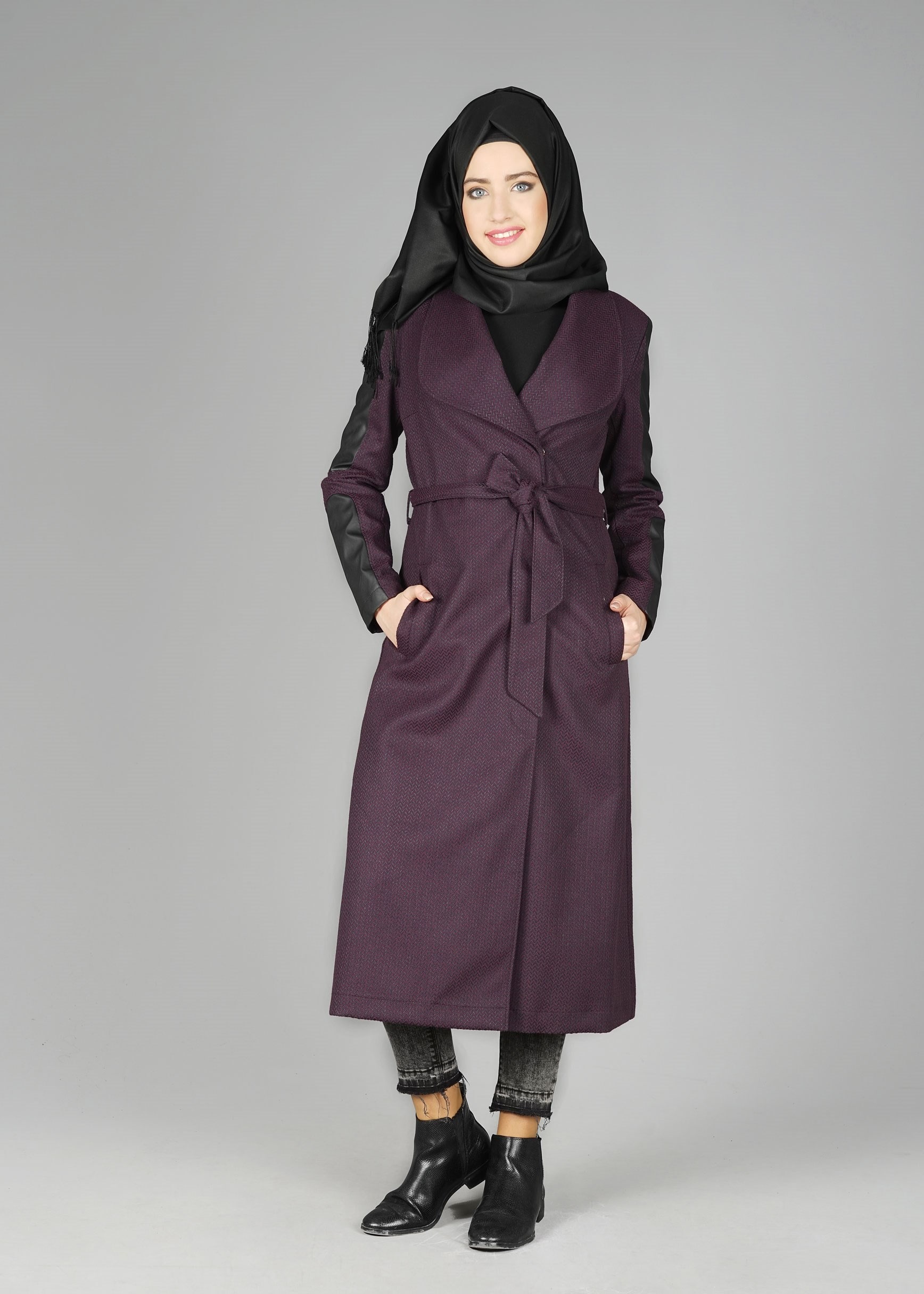 Tesettür giyim MÜRDÜM KUŞAKLI DOKULU KABAN 9470