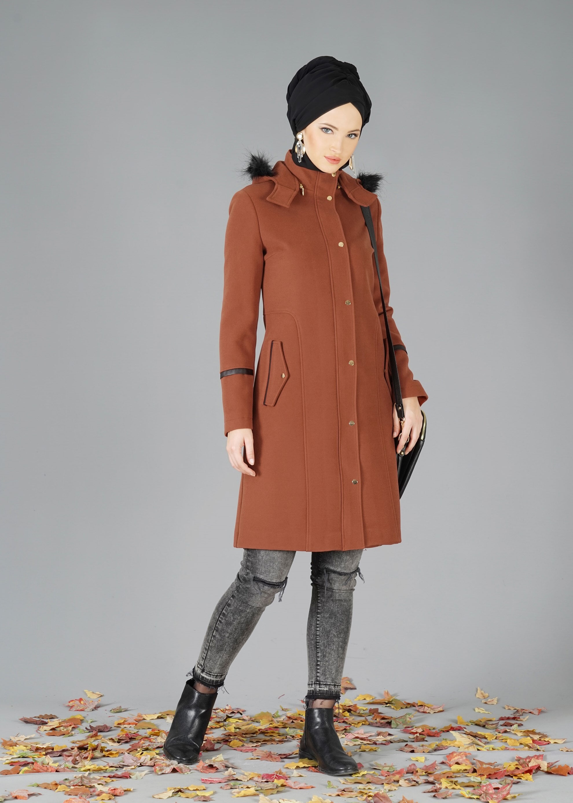 Tesettür giyim TURUNCU KAPÜŞONLU KAŞE KABAN 9471