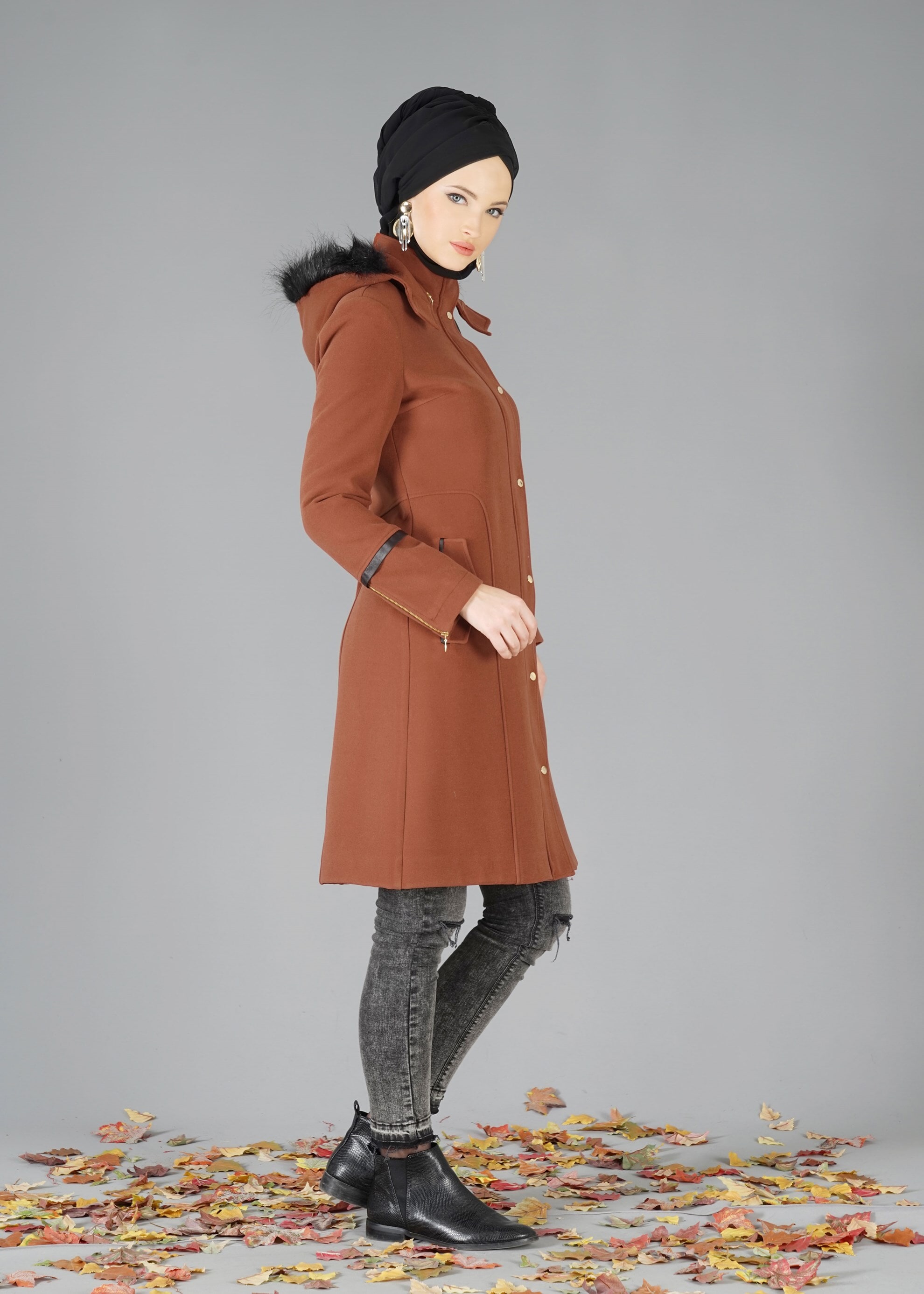 Tesettür giyim TURUNCU KAPÜŞONLU KAŞE KABAN 9471