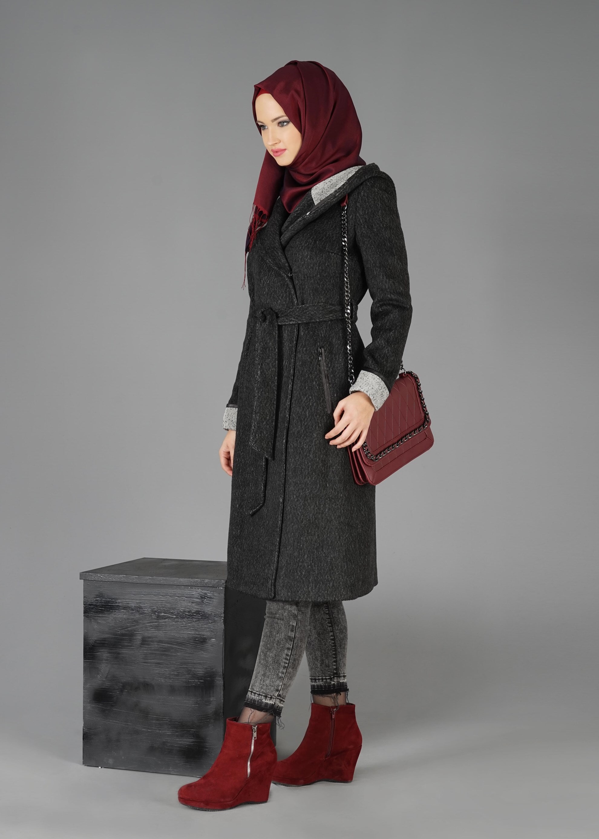 Tesettür giyim SİYAH 9474 KABAN