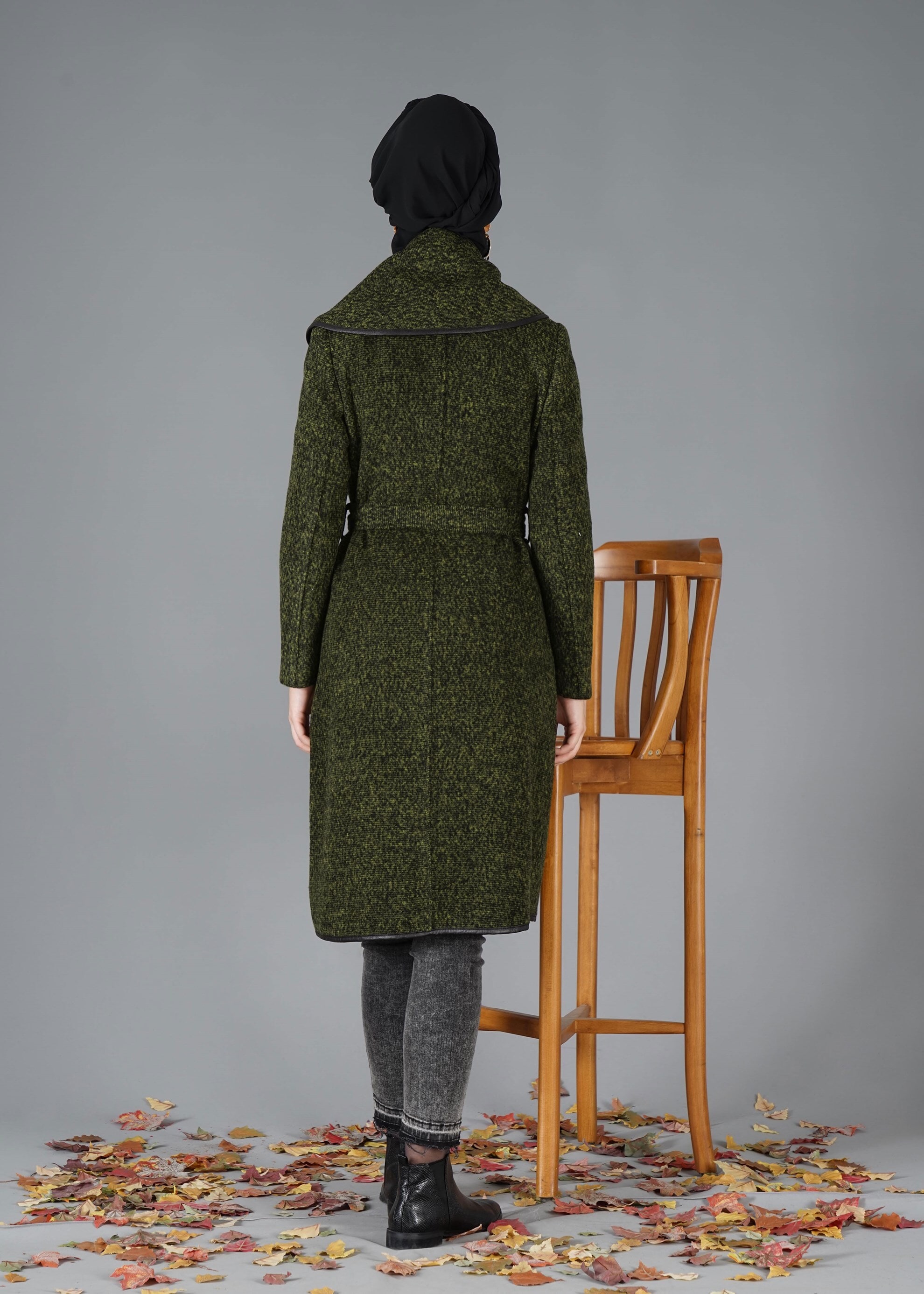 Tesettür giyim YEŞİL ŞAL YAKA KABAN 9476