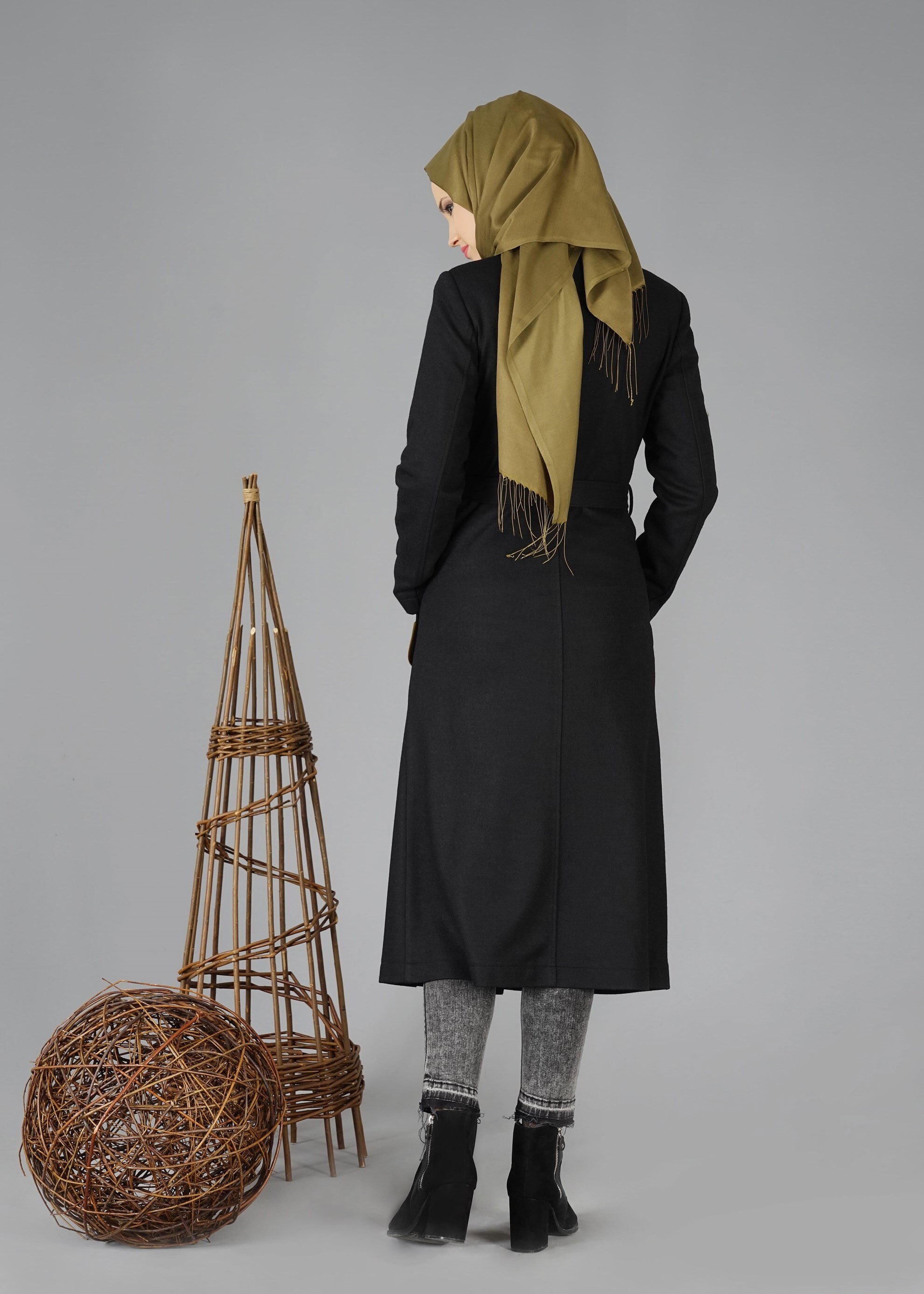 Tesettür giyim SİYAH CEPLİ KUŞAKLI KABAN 9485