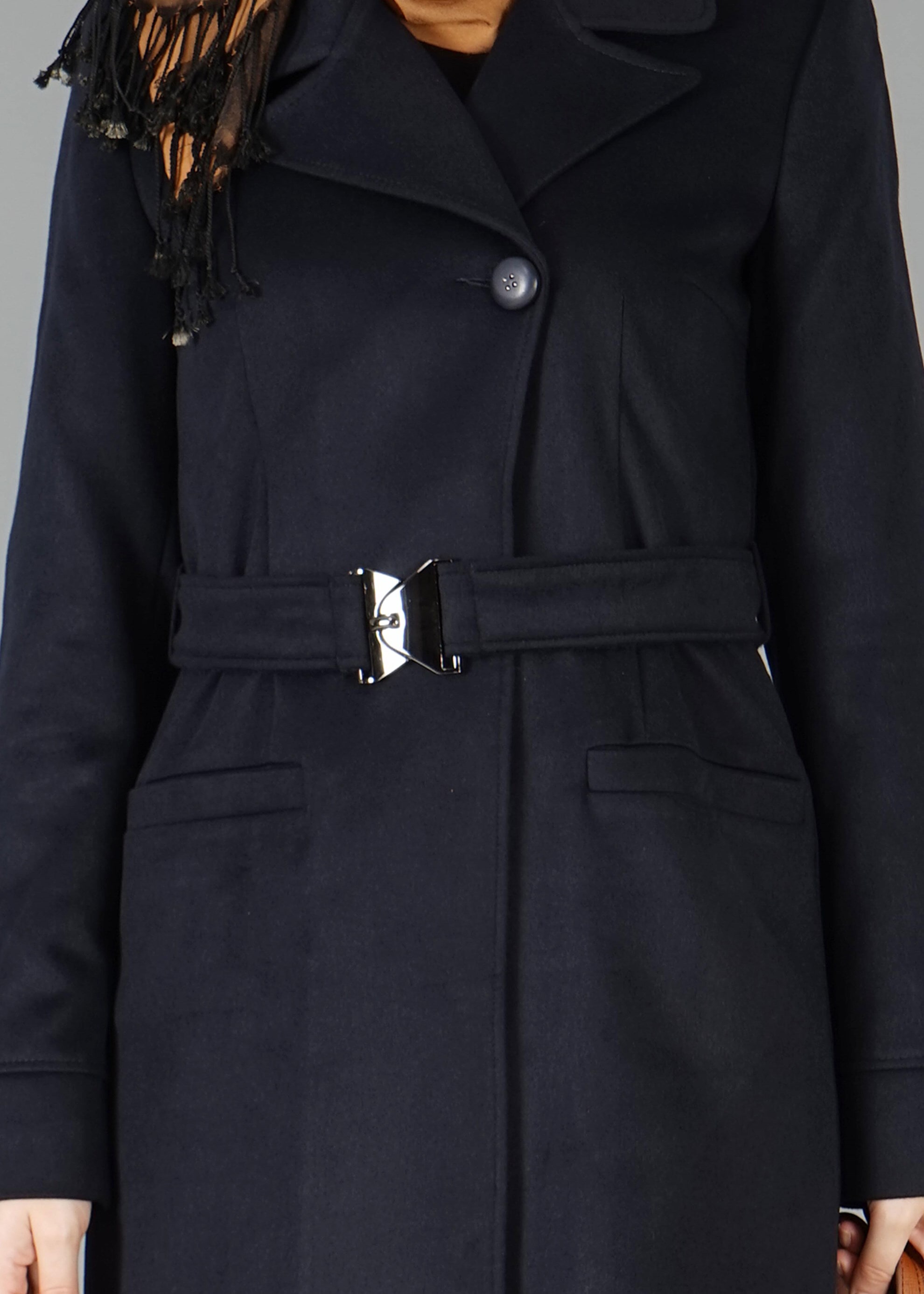 Tesettür giyim LACİVERT KRUVAZE YAKA KEMERLİ KABAN 9486