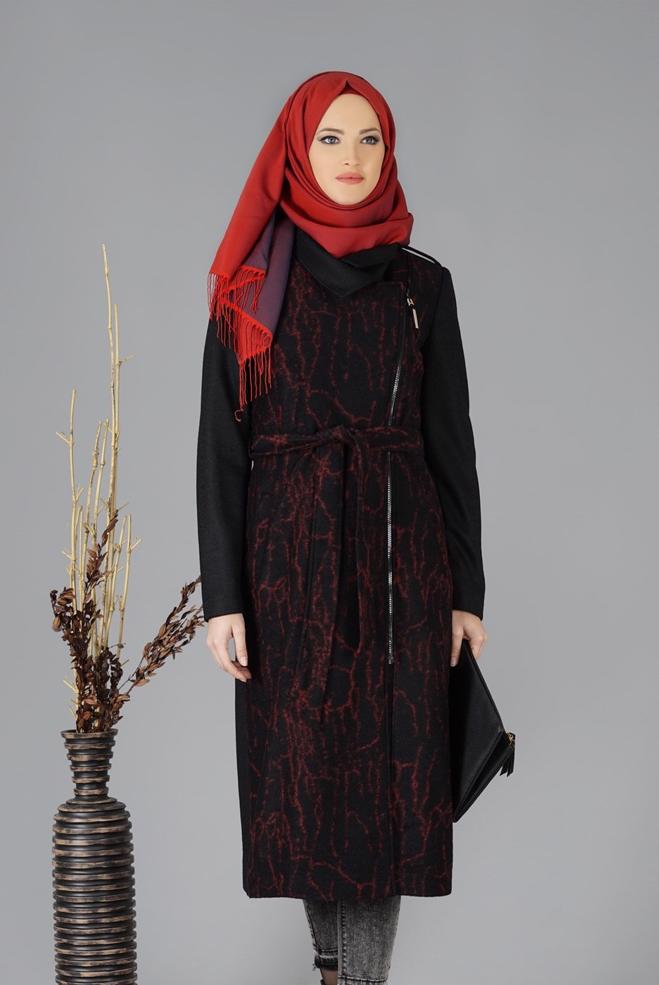 Tesettür giyim SİYAH YANDAN FERMUARLI DESENLİ KABAN 9495 - ALVİNA