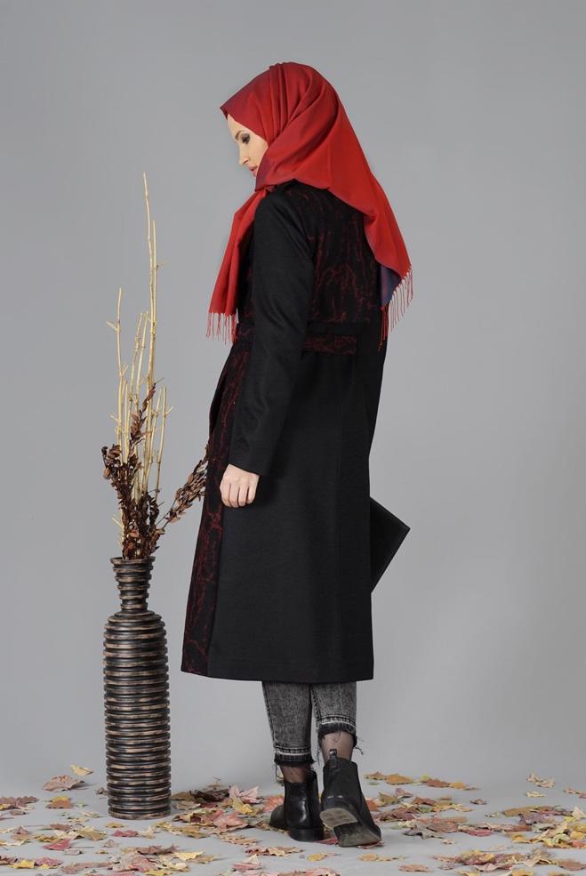 Tesettür giyim SİYAH YANDAN FERMUARLI DESENLİ KABAN 9495 - ALVİNA