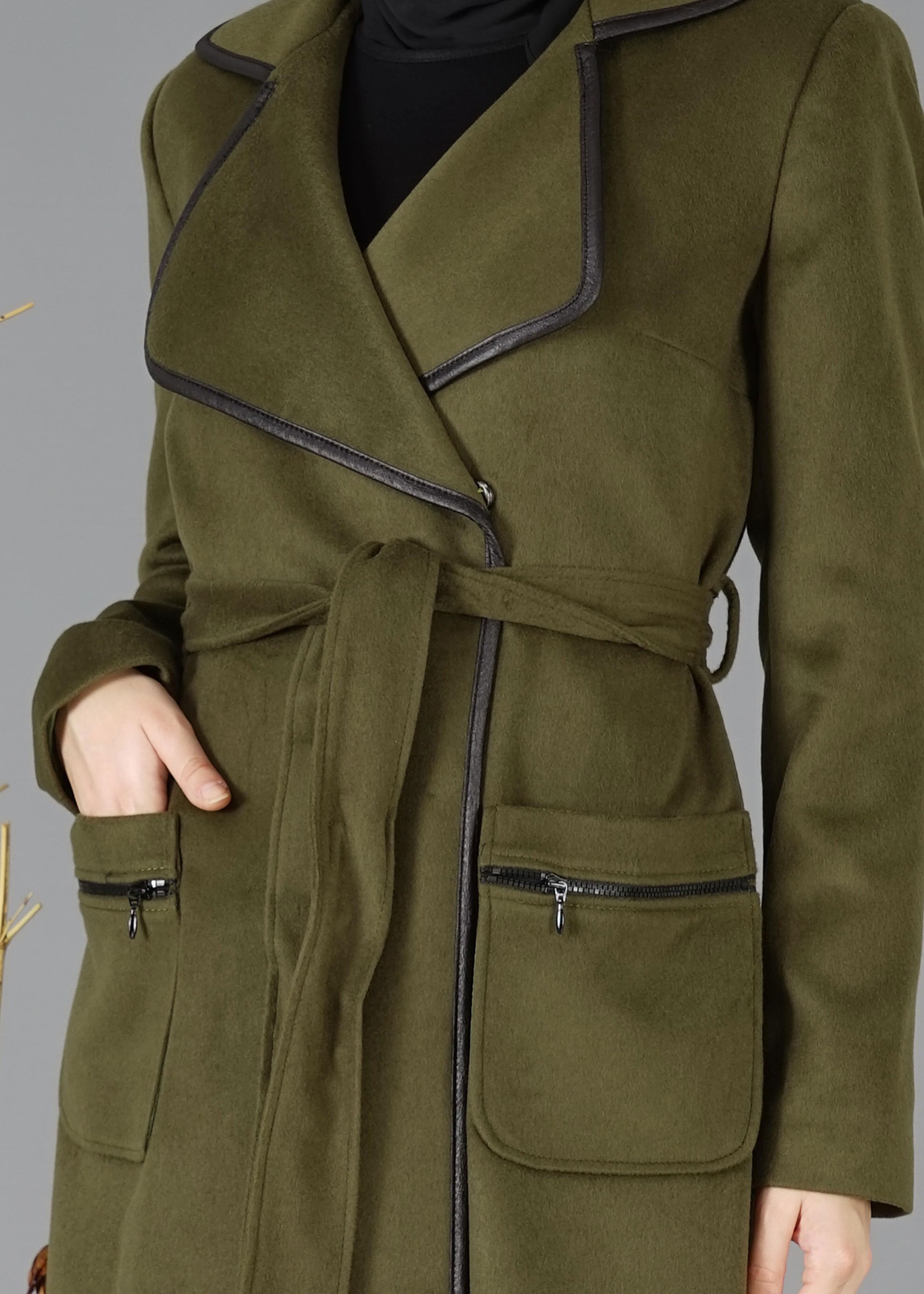 Tesettür giyim YEŞİL KRUVAZE YAKA KUŞAKLI KABAN 9503