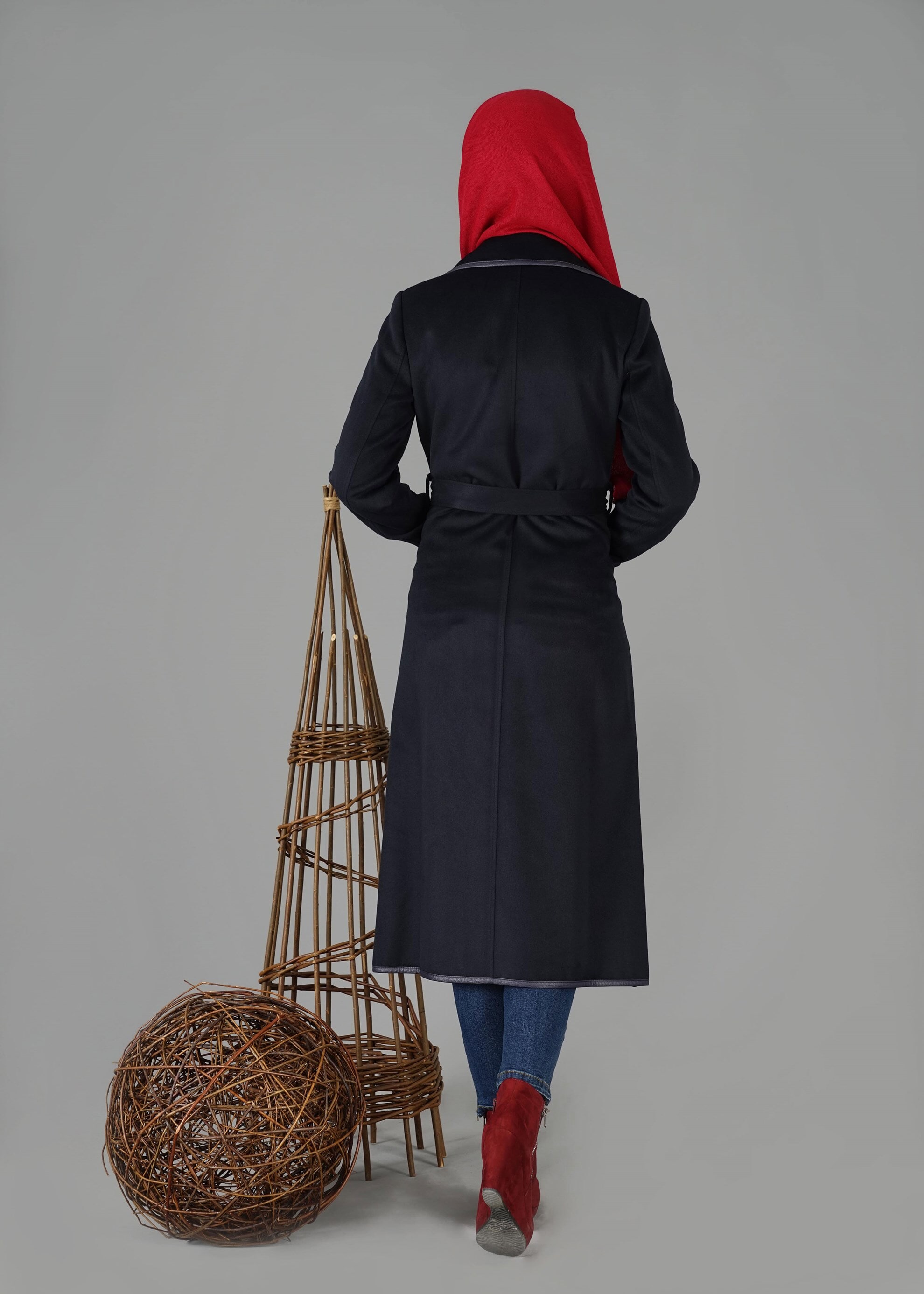 Tesettür giyim LACİVERT KRUVAZE YAKA KUŞAKLI KABAN 9503