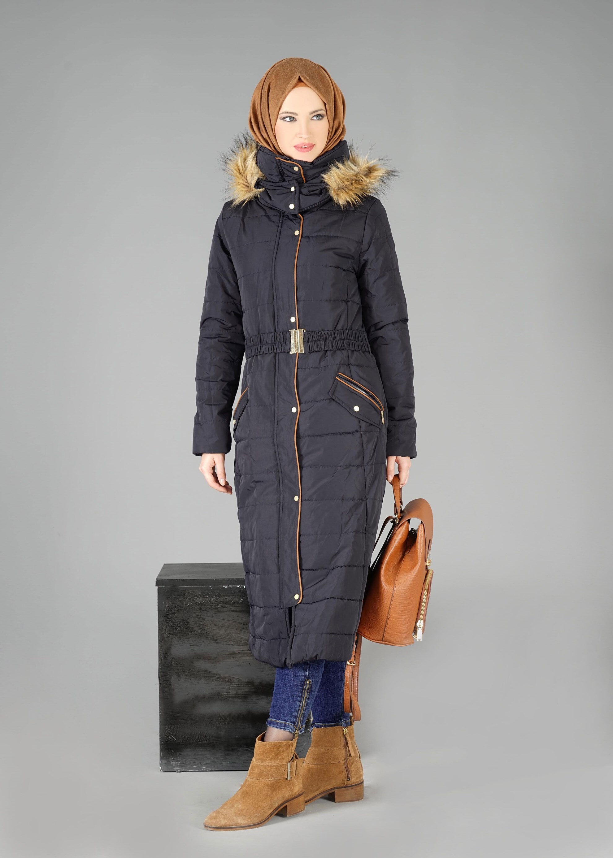 Tesettür giyim LACİVERT 9504 KABAN