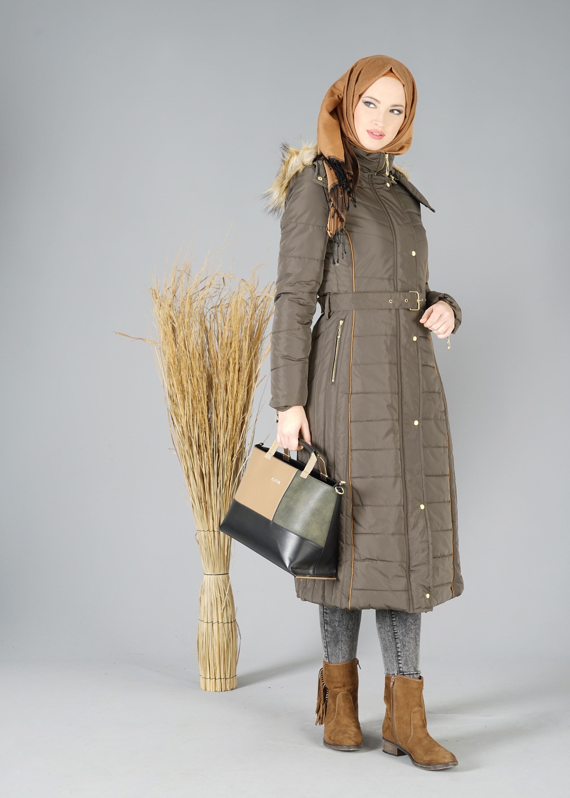 Tesettür giyim HAKİ 9506 KABAN