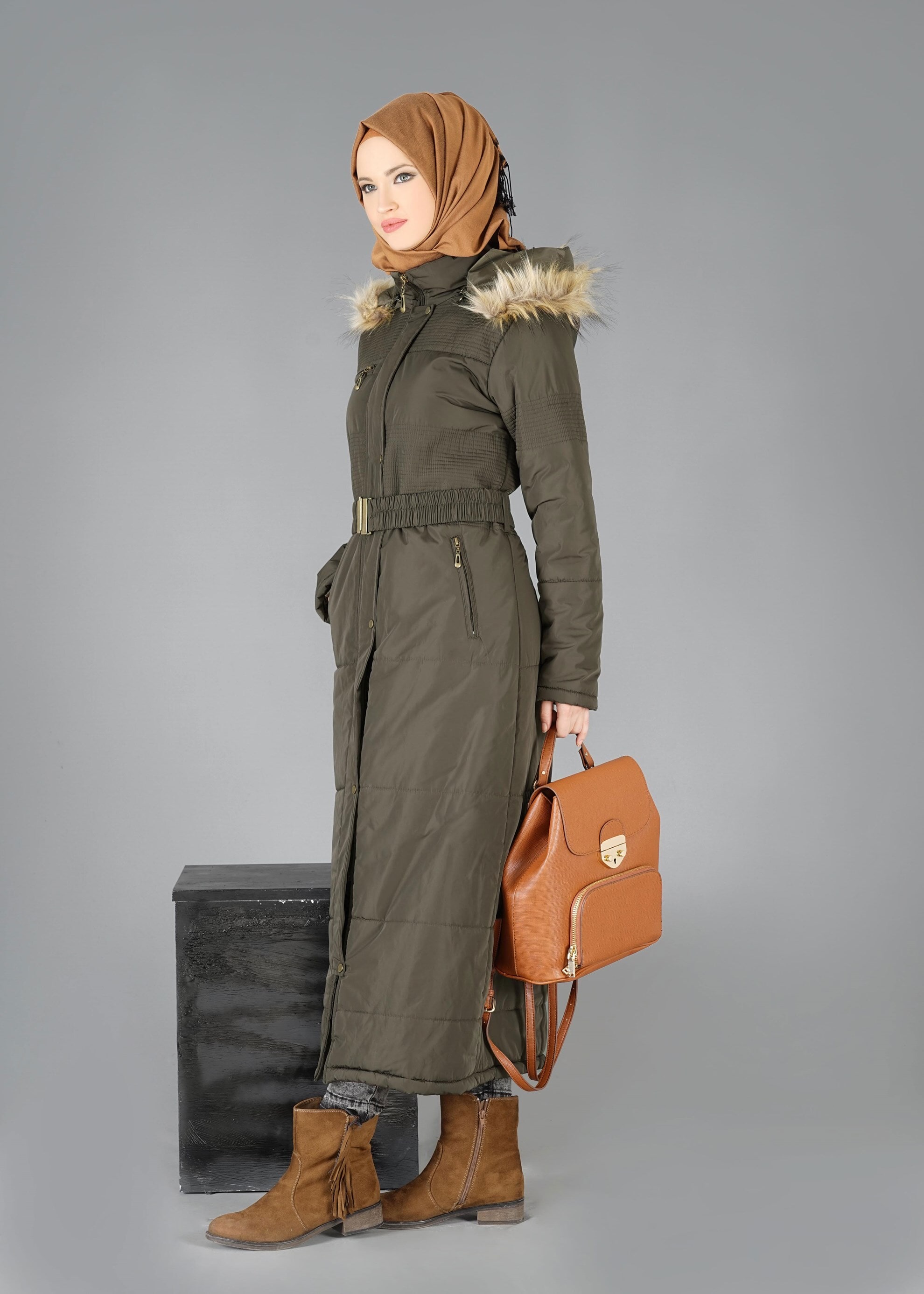 Tesettür giyim HAKİ 9509 KABAN