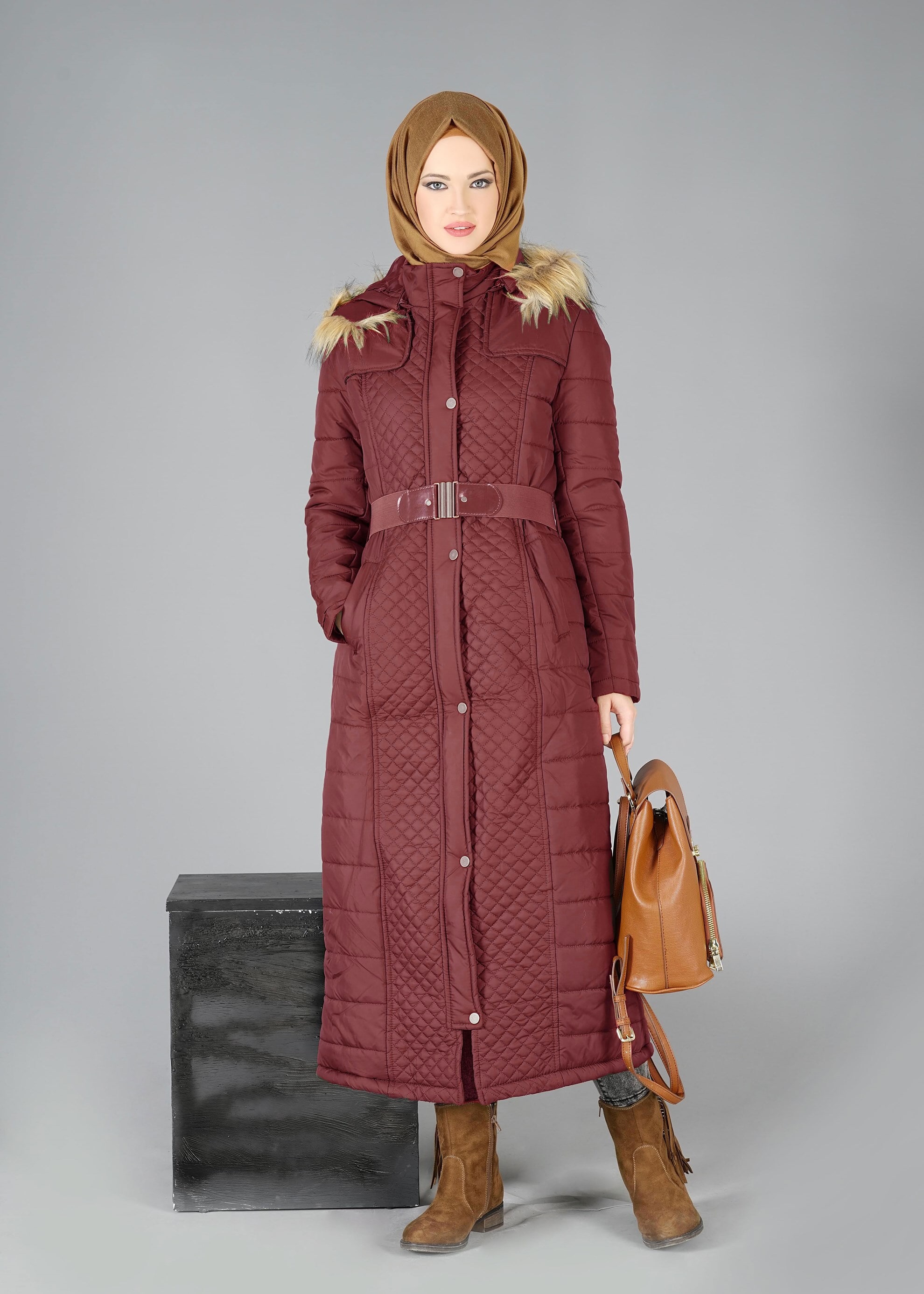 Tesettür giyim BORDO 9512 KABAN