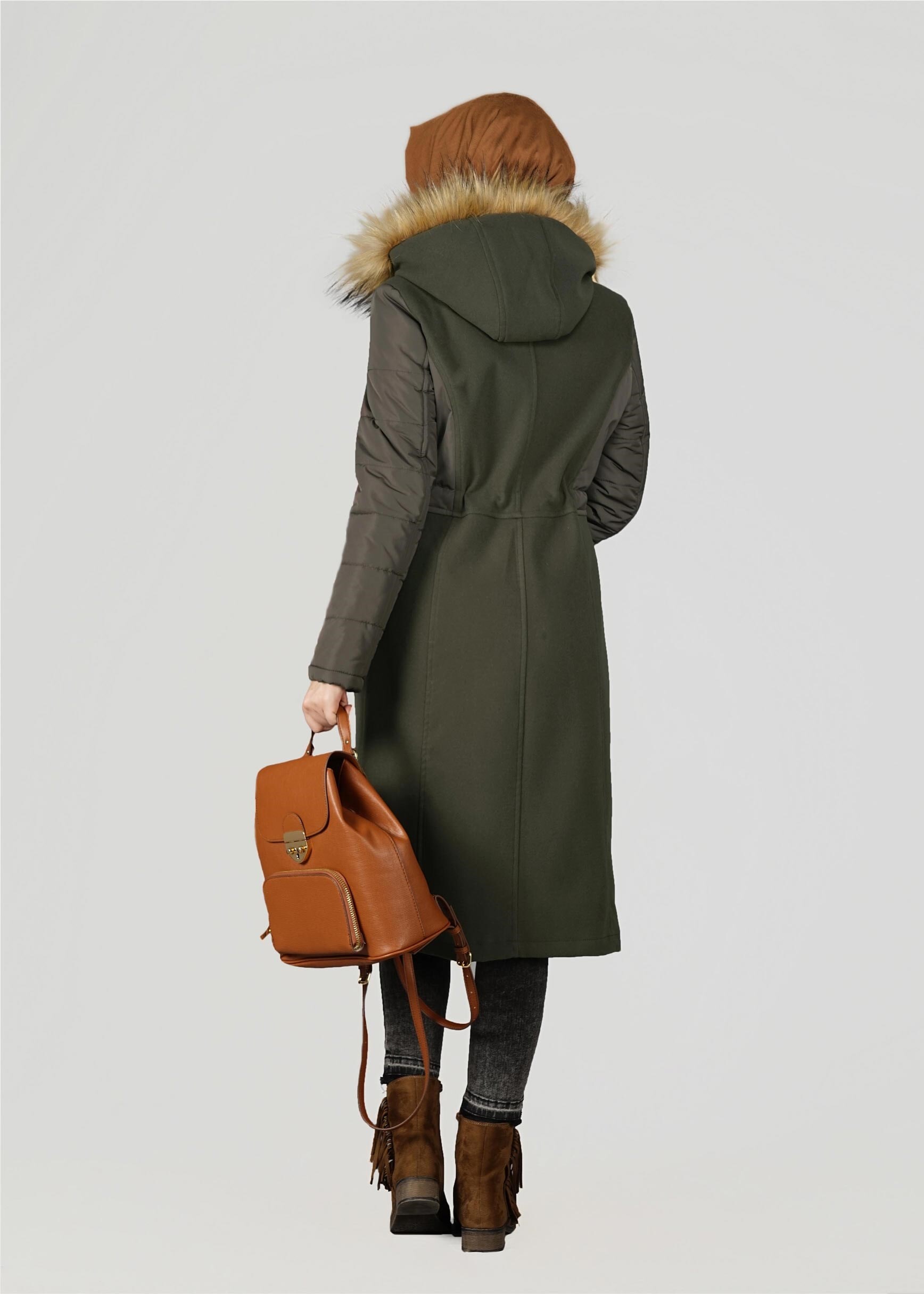 Tesettür giyim HAKİ 9514 KABAN