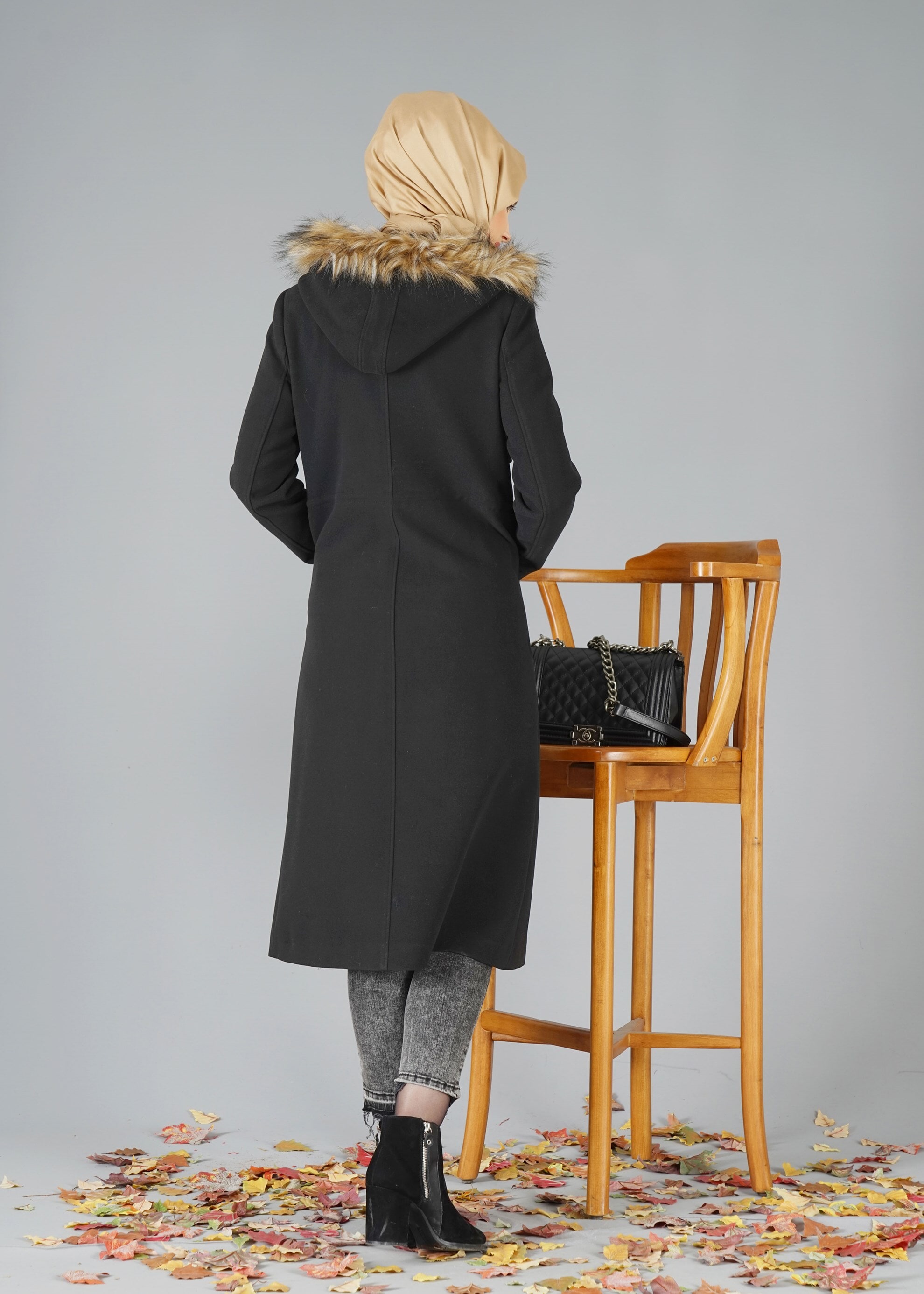 Tesettür giyim SİYAH 9521 KABAN