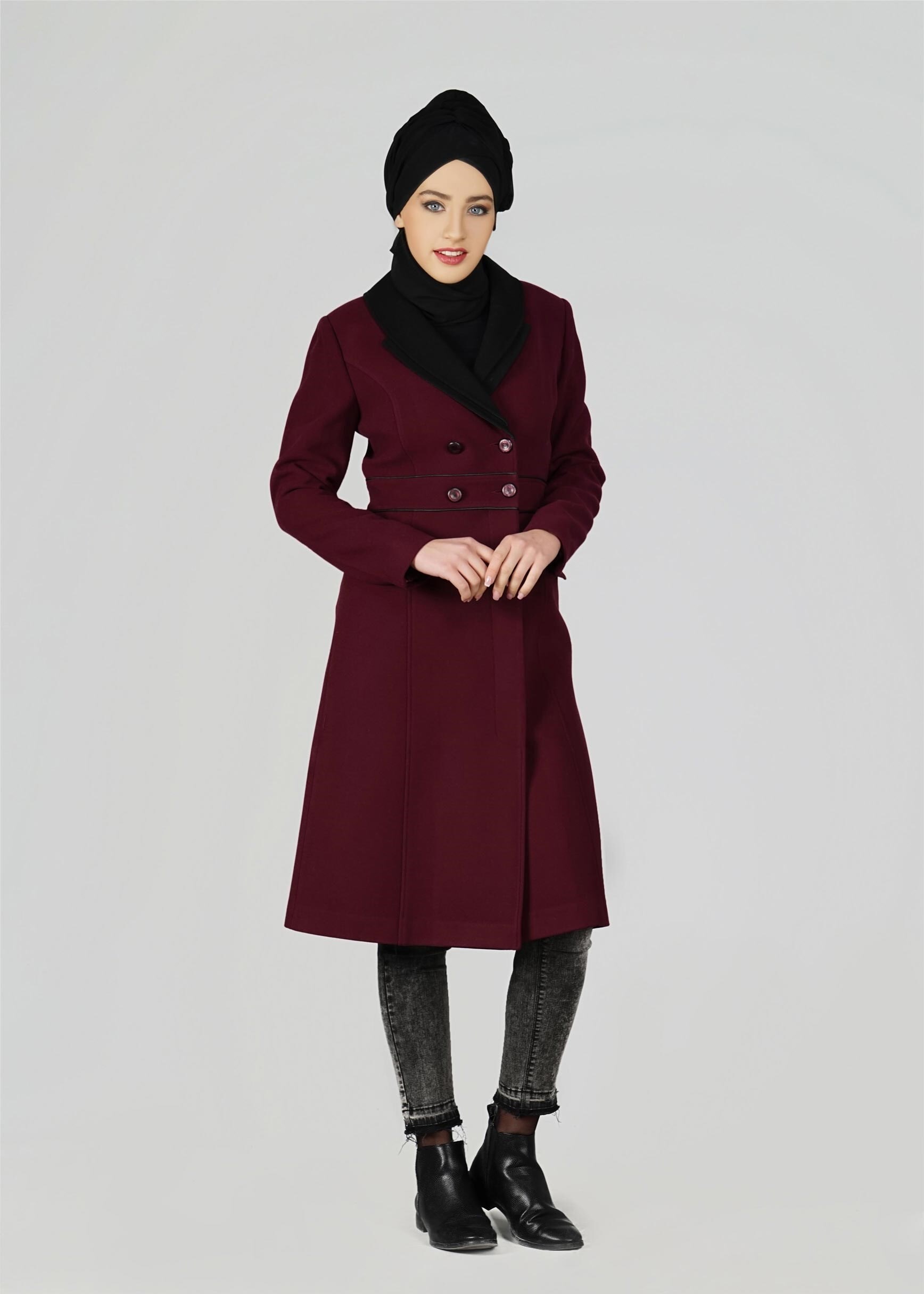 Tesettür giyim MÜRDÜM DÜĞMELİ KAŞE KABAN 9528