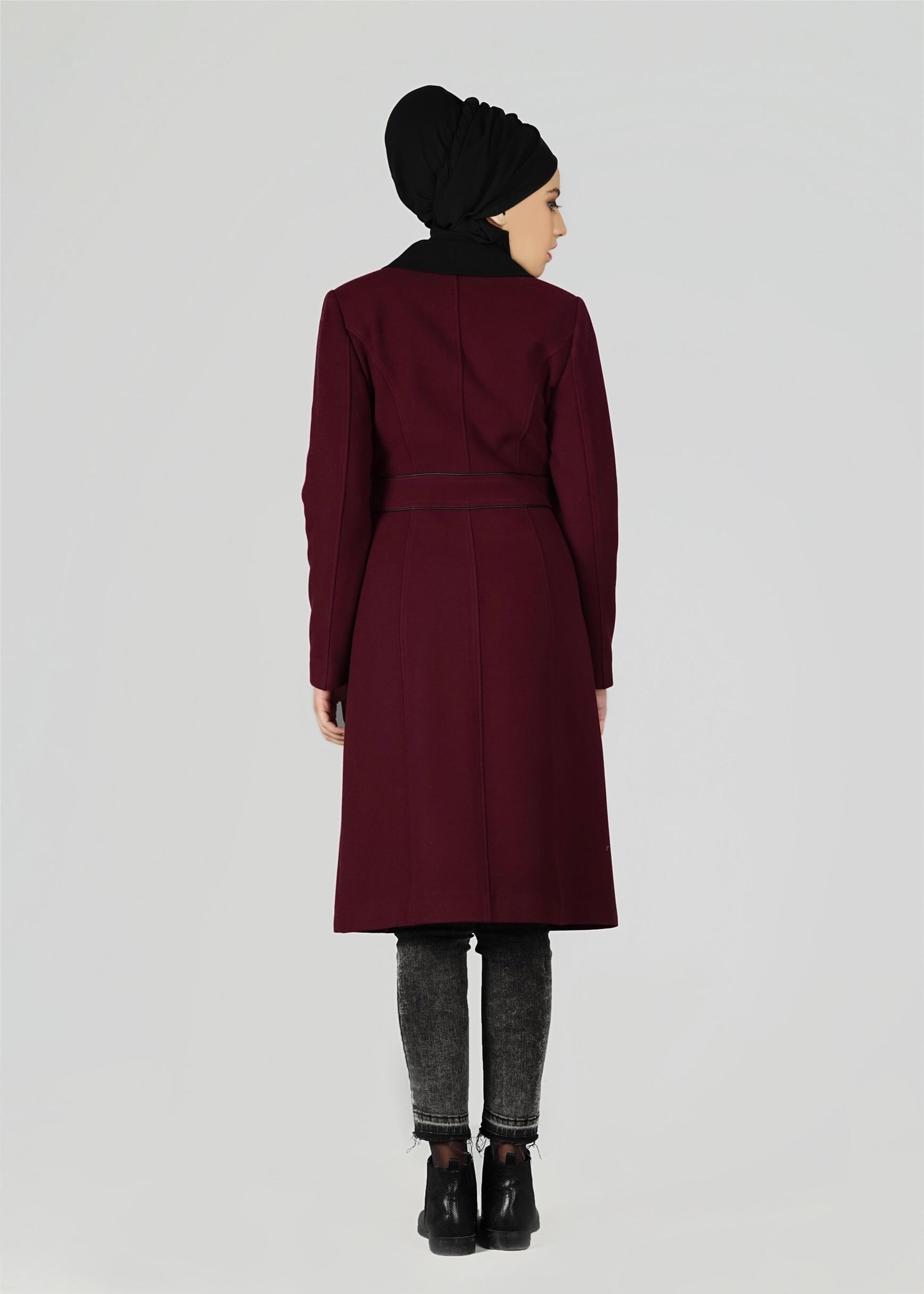 Tesettür giyim MÜRDÜM DÜĞMELİ KAŞE KABAN 9528