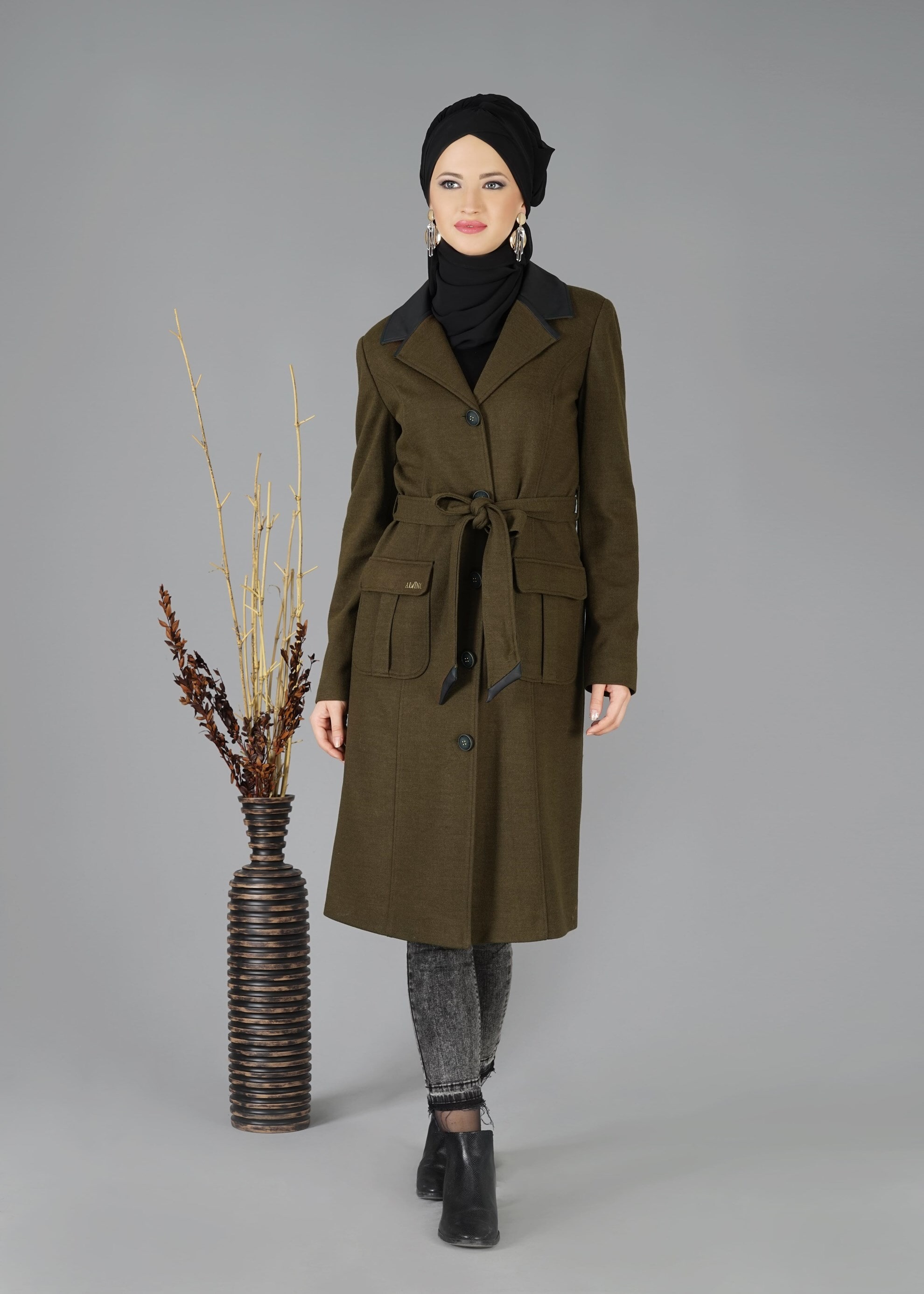 Tesettür giyim HAKİ CEP DETAYLI KUŞAKLI KABAN 9529