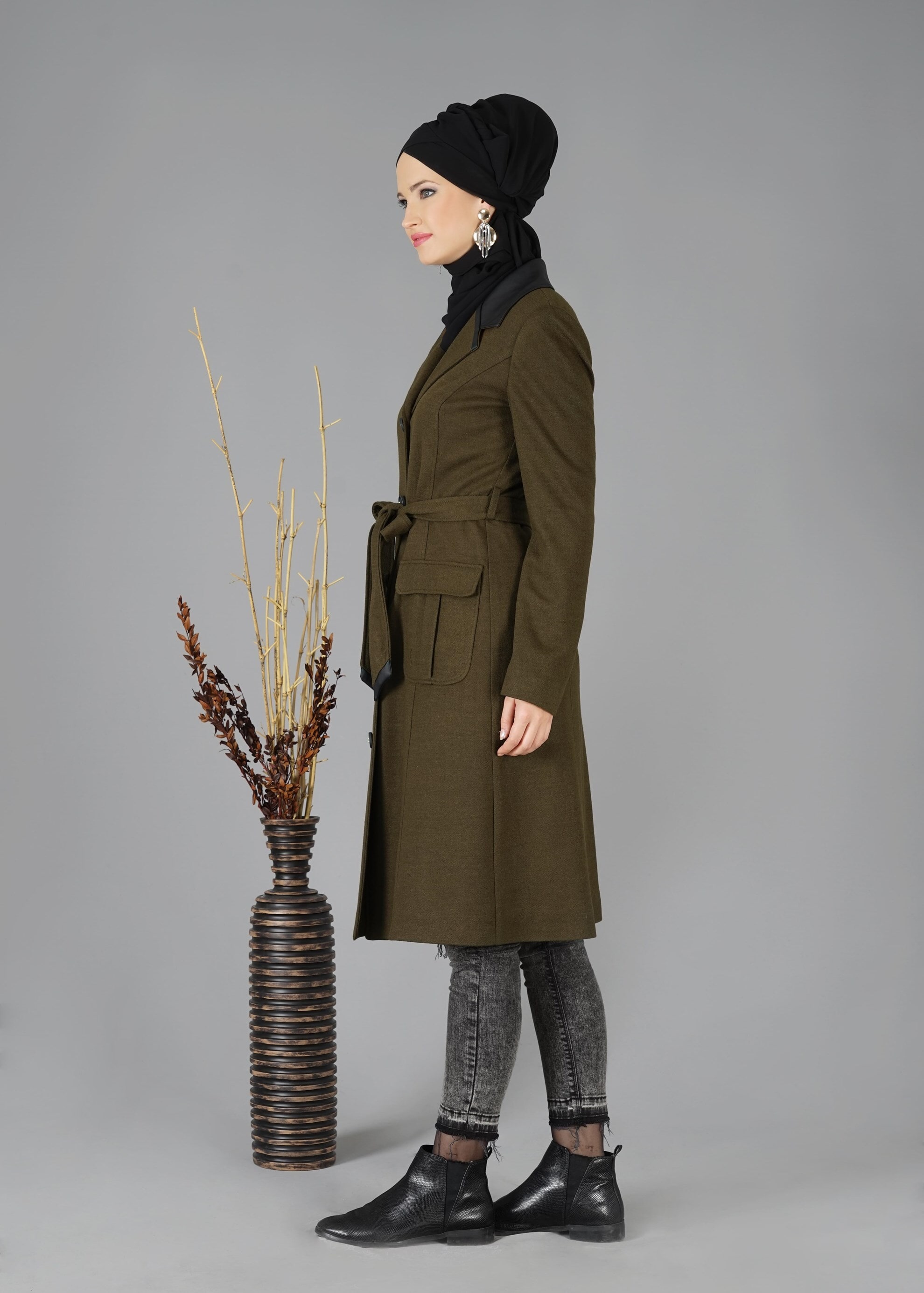 Tesettür giyim HAKİ CEP DETAYLI KUŞAKLI KABAN 9529