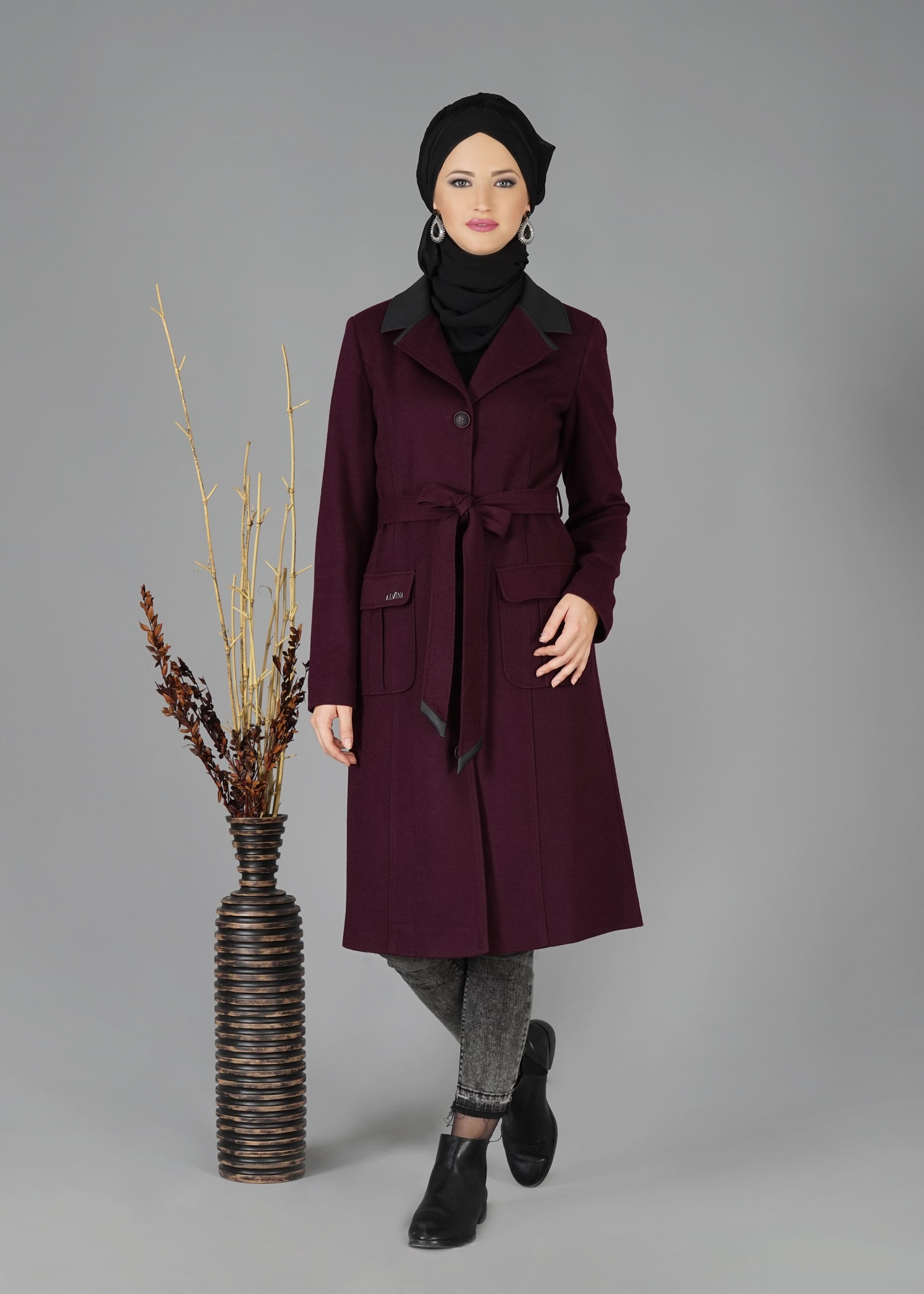 Tesettür giyim MÜRDÜM CEP DETAYLI KUŞAKLI KABAN 9529