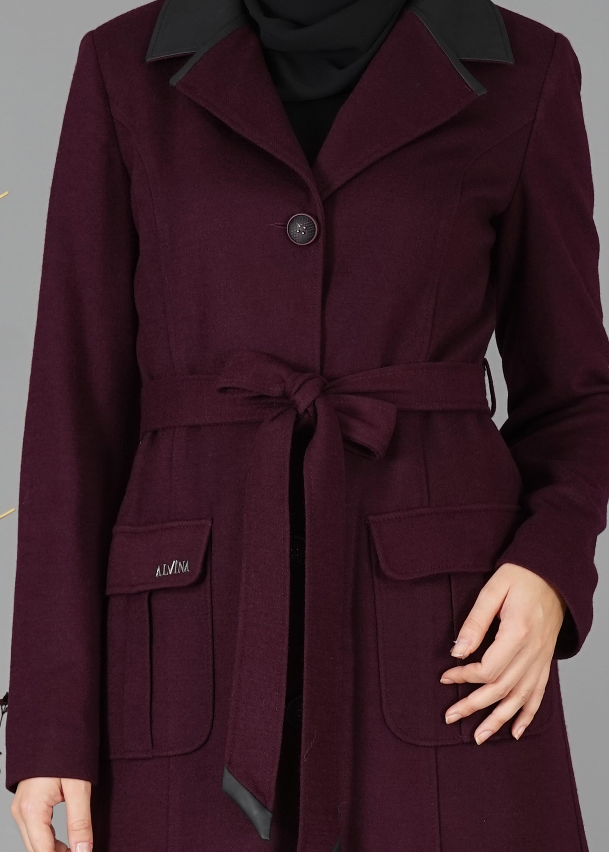 Tesettür giyim MÜRDÜM CEP DETAYLI KUŞAKLI KABAN 9529