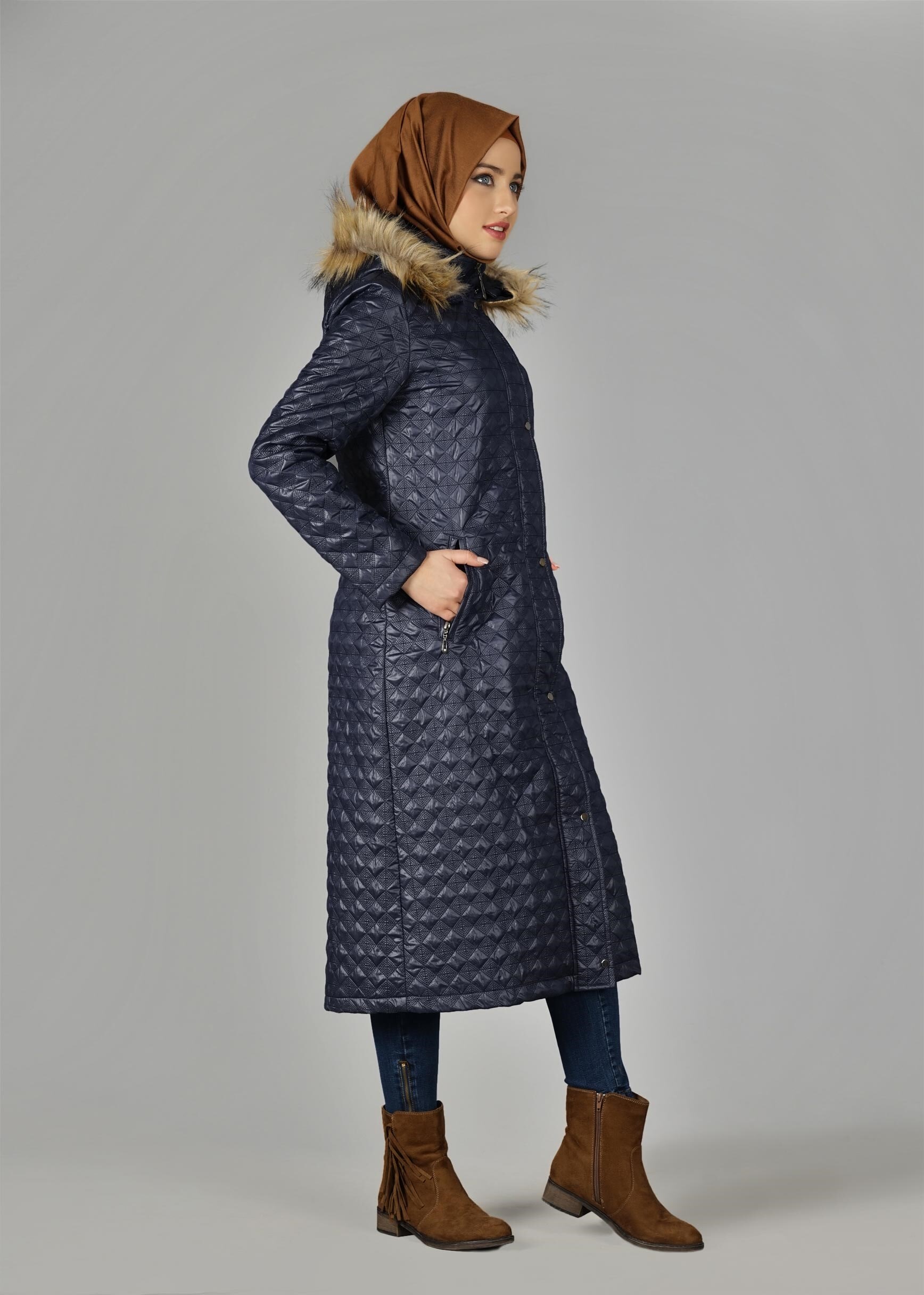 Tesettür giyim LACİVERT 9532 KABAN