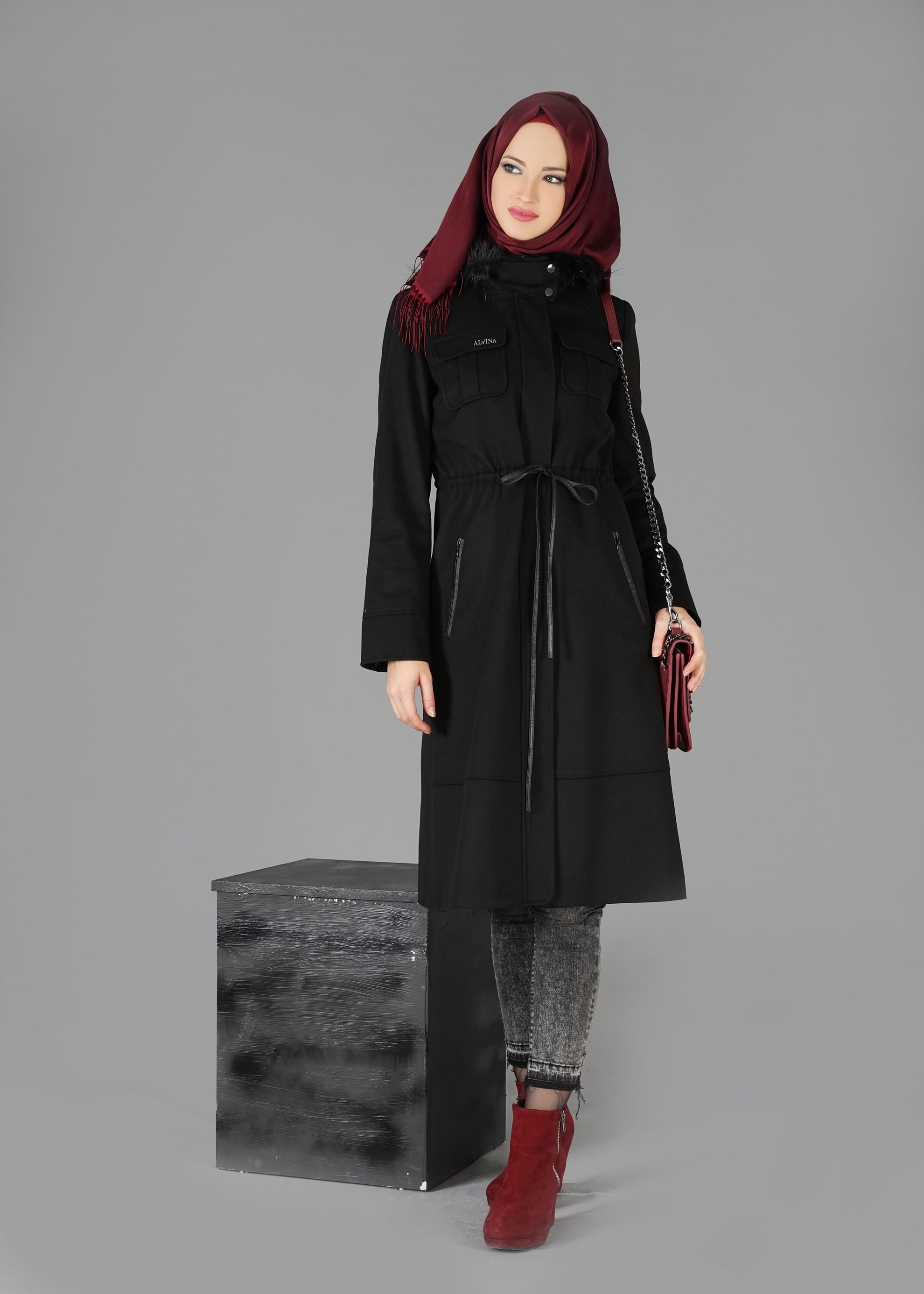 Tesettür giyim SİYAH 9535 KABAN