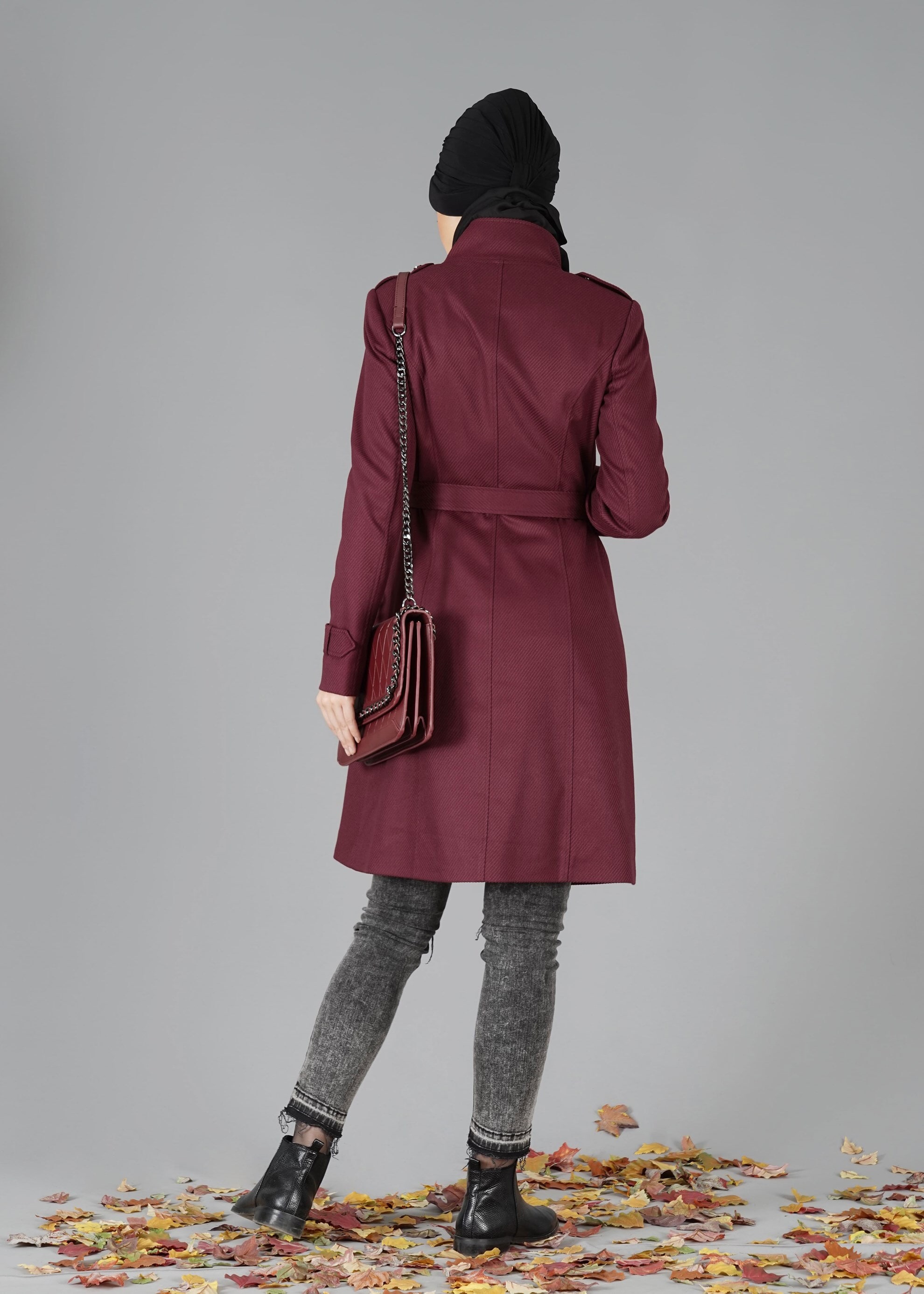 Tesettür giyim MOR ANVELOP KESİM KUŞAKLI KABAN 9536 