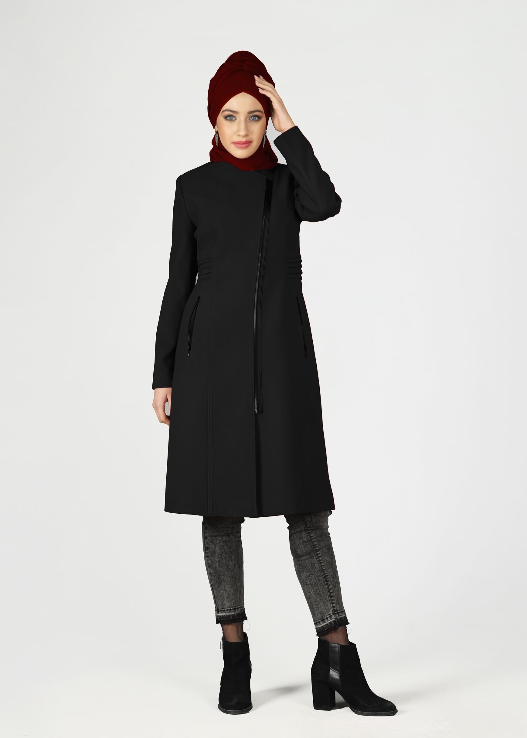 Tesettür giyim SİYAH CEP DETAYLI FERMUARLI KABAN 9548