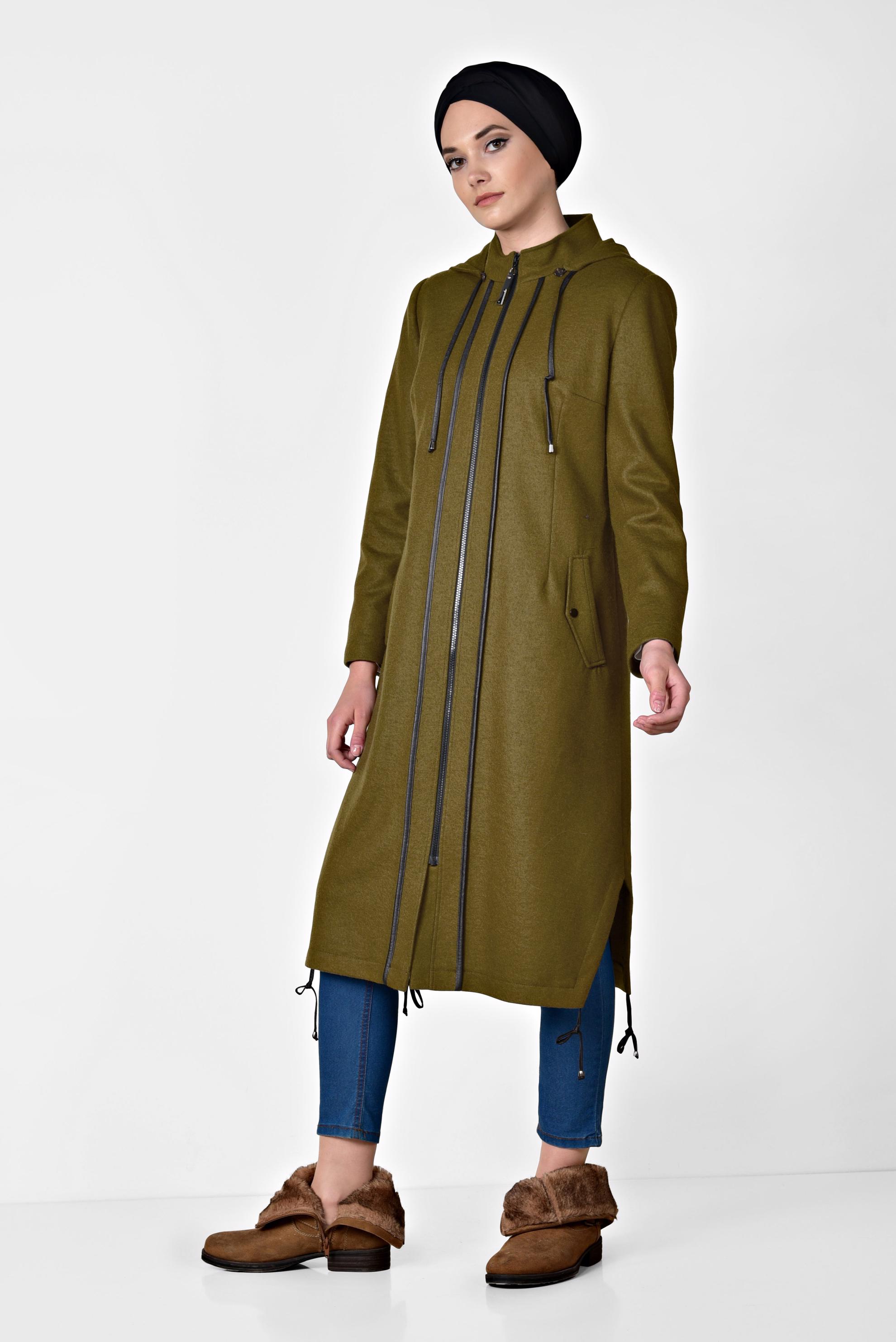 Tesettür giyim YEŞİL KAPÜŞONLU ŞERİT DETAYLI KABAN 9552