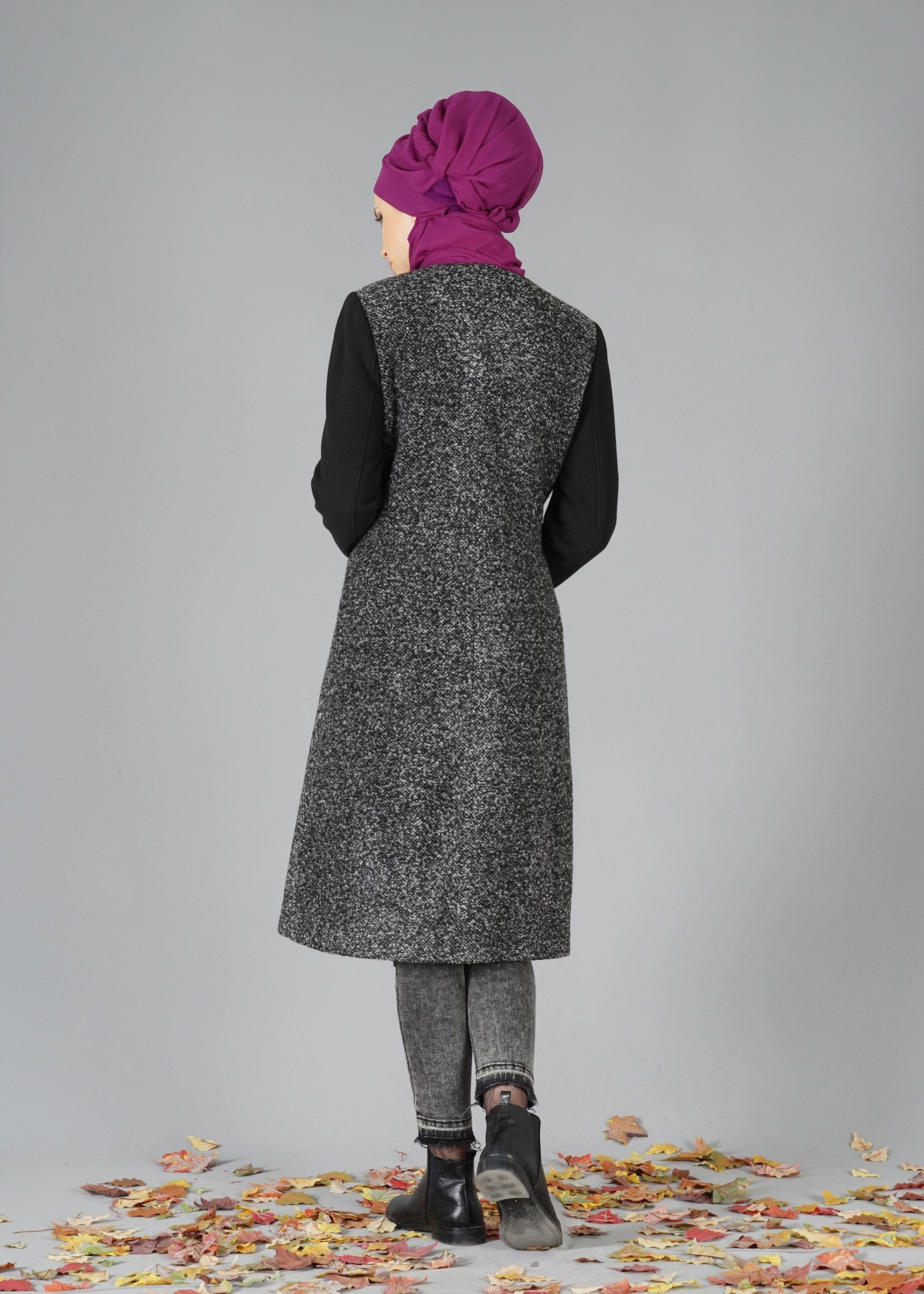 Tesettür giyim GRİ FERMUARLI CEPLİ KABAN 9554