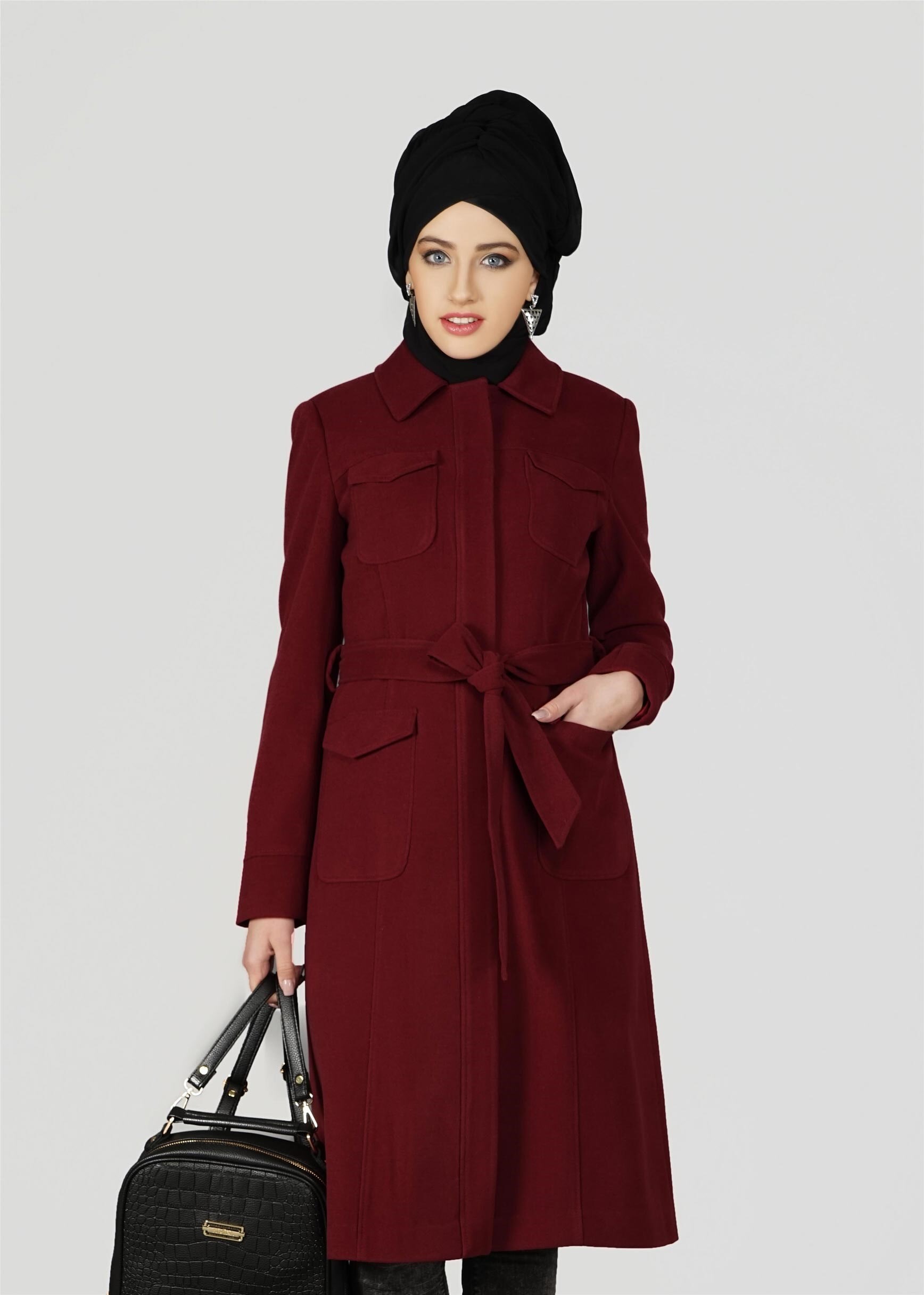 Tesettür giyim BORDO GİZLİ DÜĞMELİ KABAN 9558 