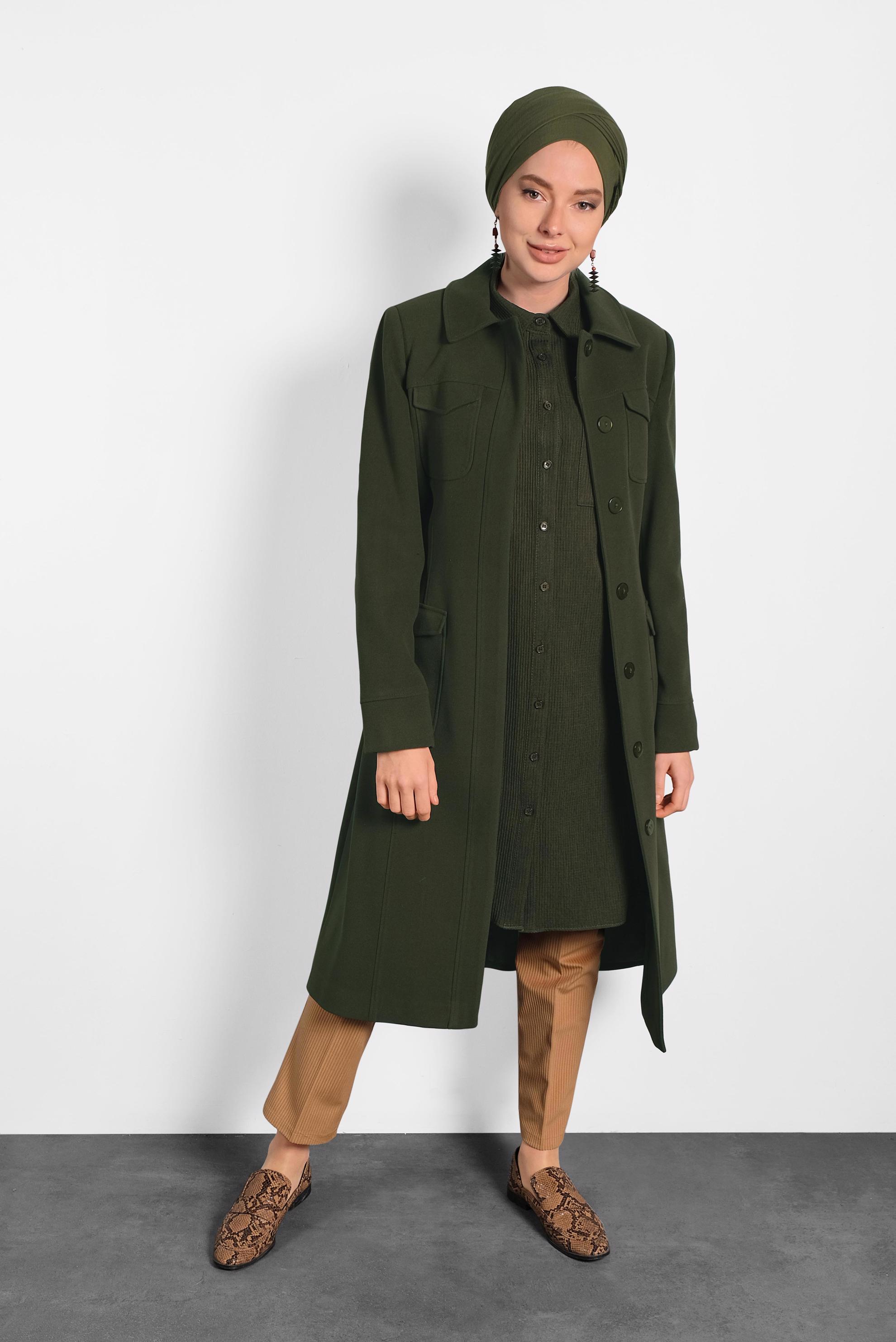 Tesettür giyim HAKİ GİZLİ DÜĞMELİ KABAN 9558 