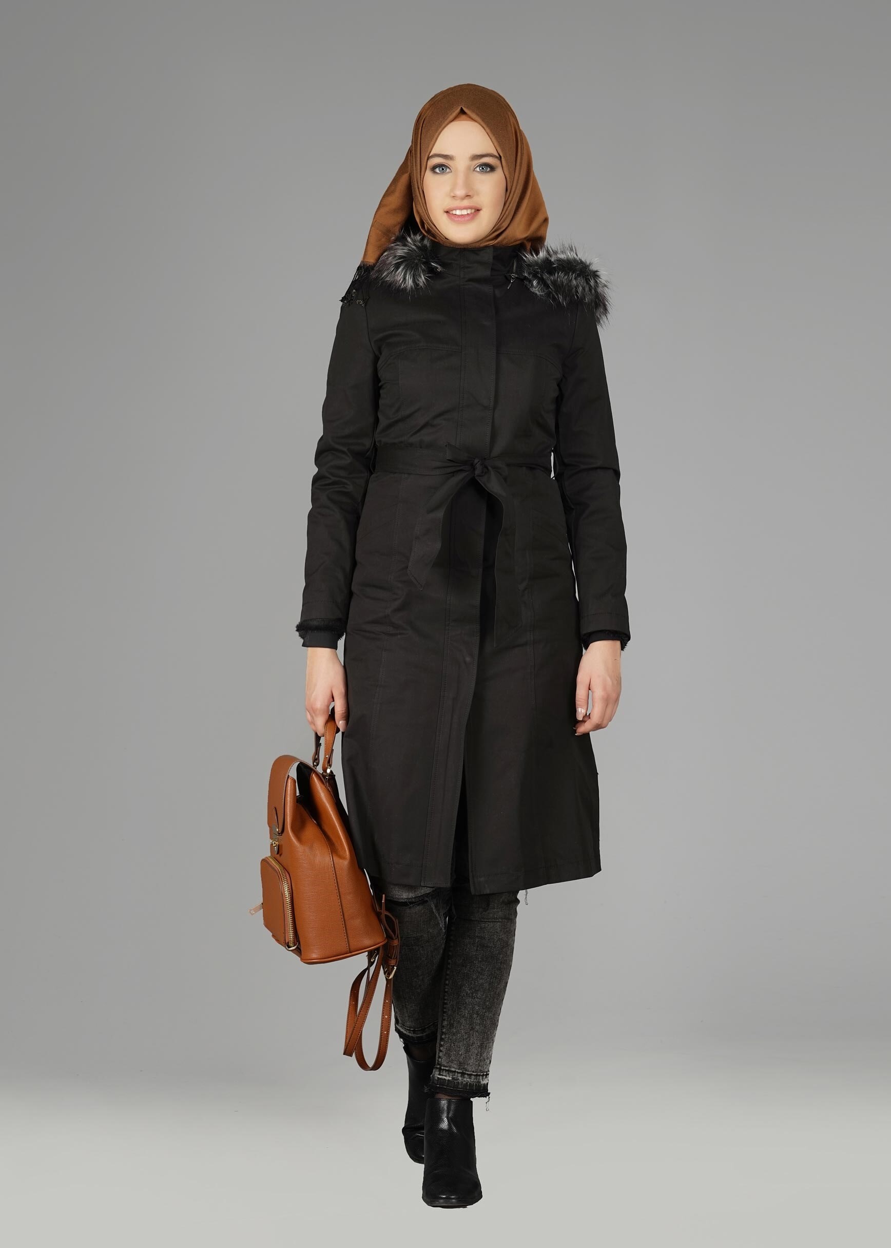 Tesettür giyim SİYAH 9559 KABAN 