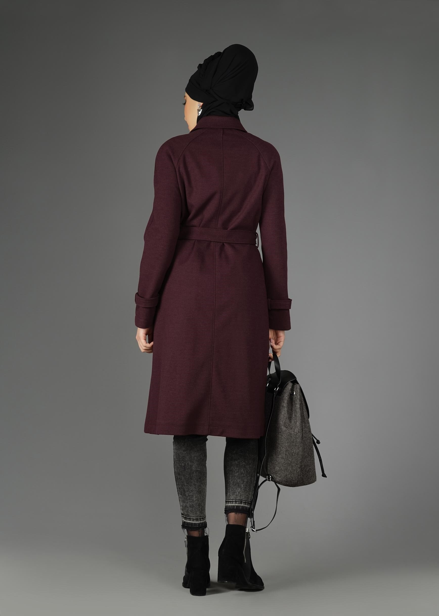 Tesettür giyim MÜRDÜM DÜĞMELİ KUŞAKLI KABAN 9563 