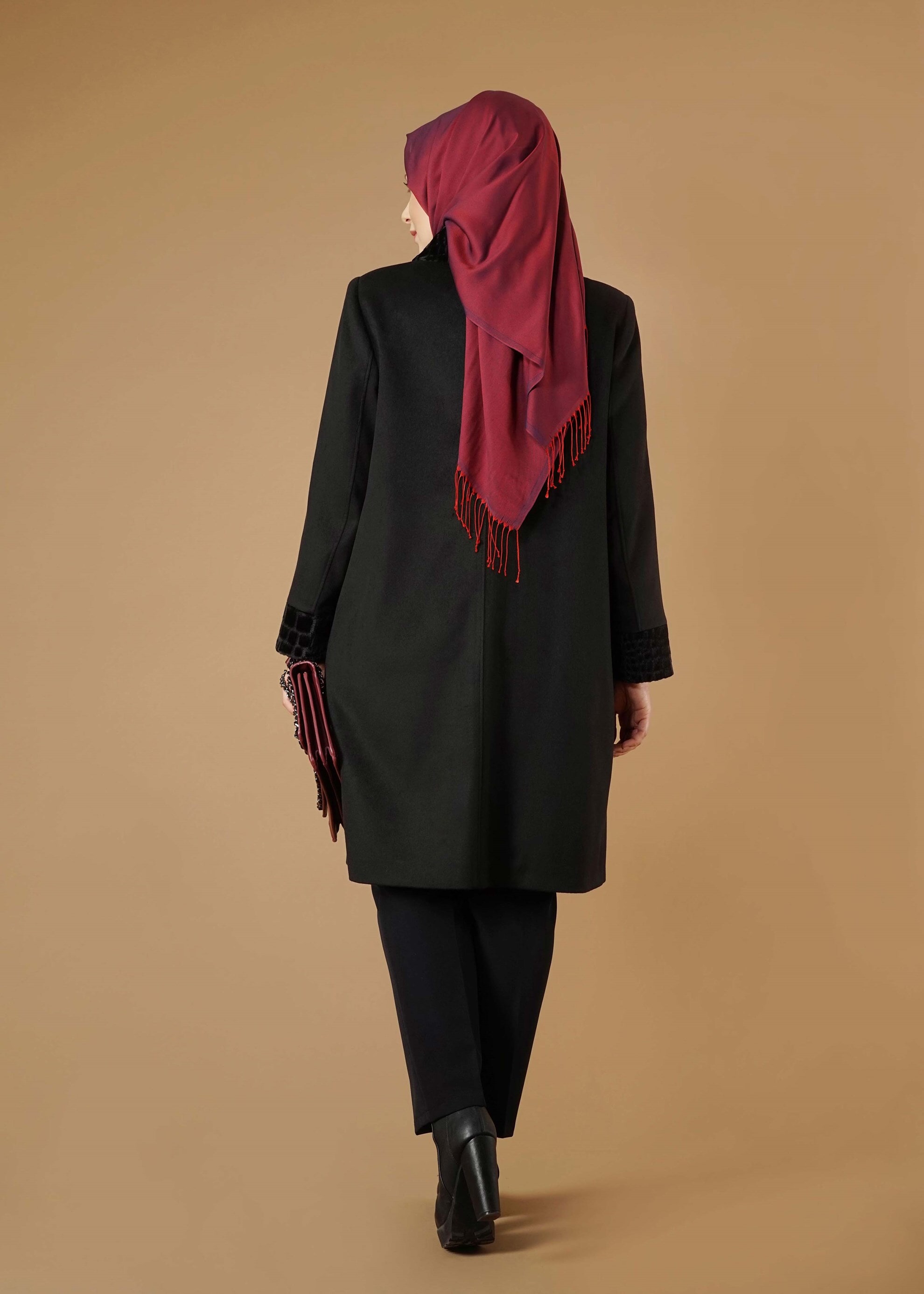 Tesettür giyim SİYAH 9576 KABAN