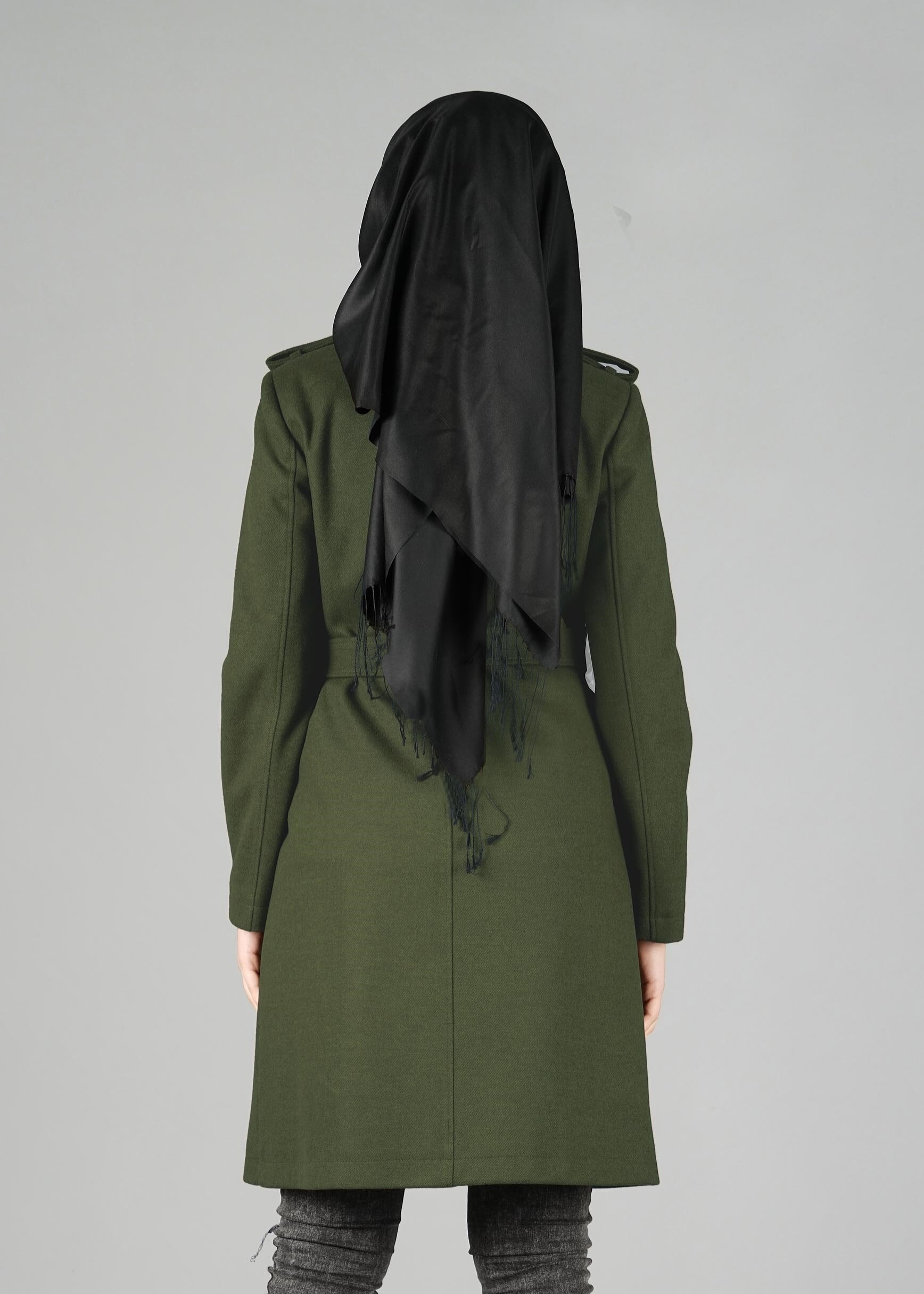 Tesettür giyim HAKİ CEP DETAYLI KEMERLİ KABAN 9584